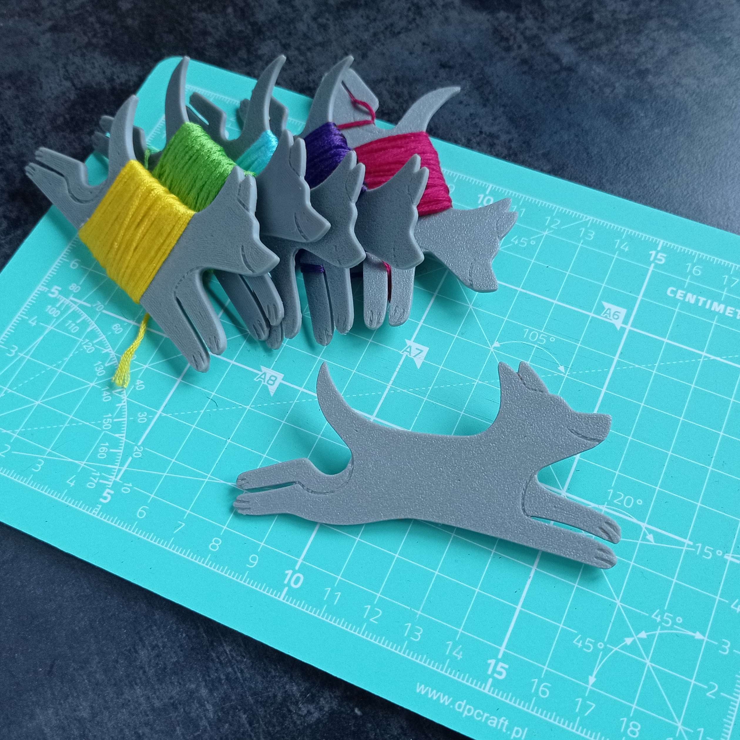 Doggie embroidery floss bobbin - thread holder