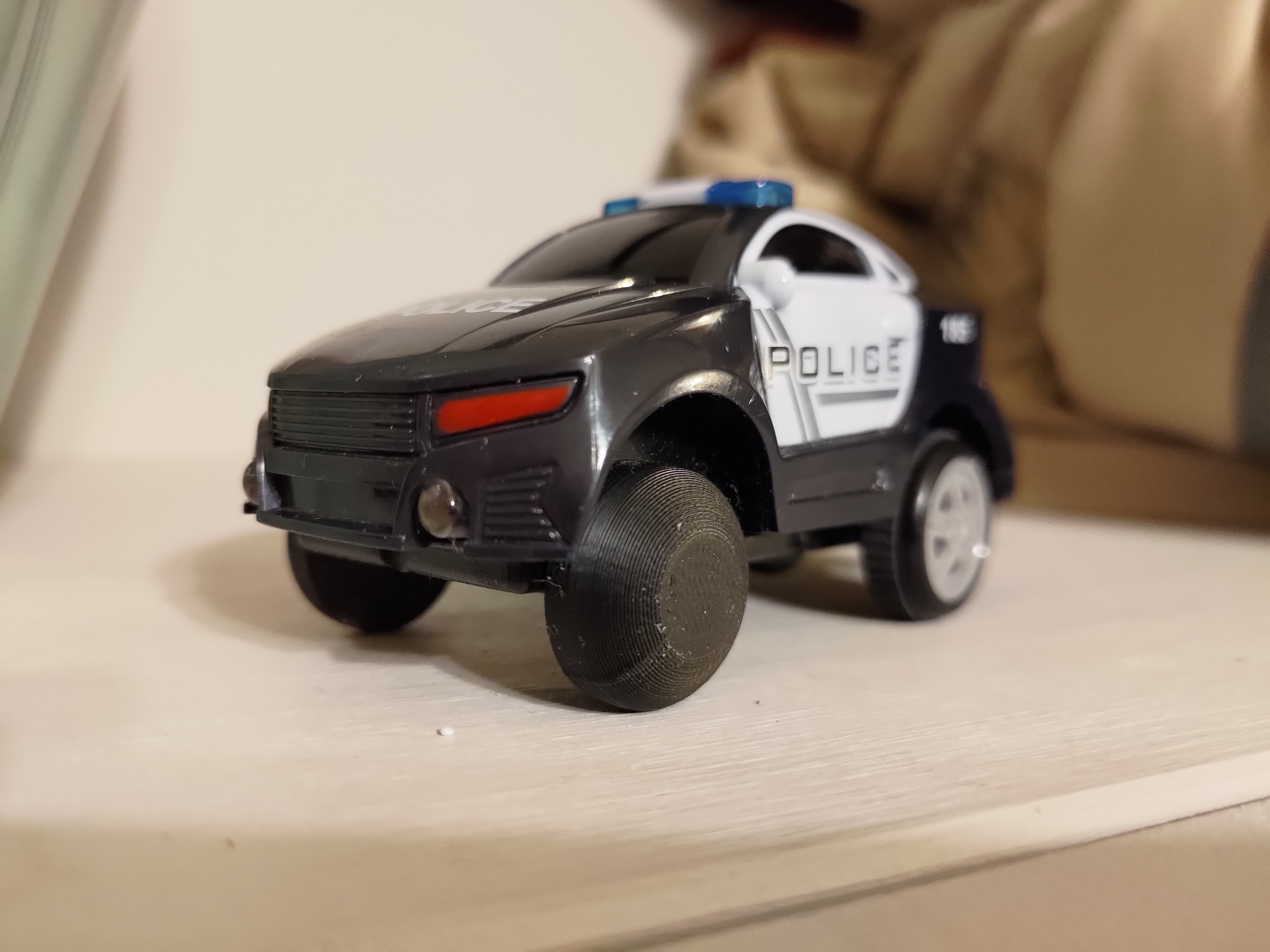 Wheel upgrade: Magic Tracks car