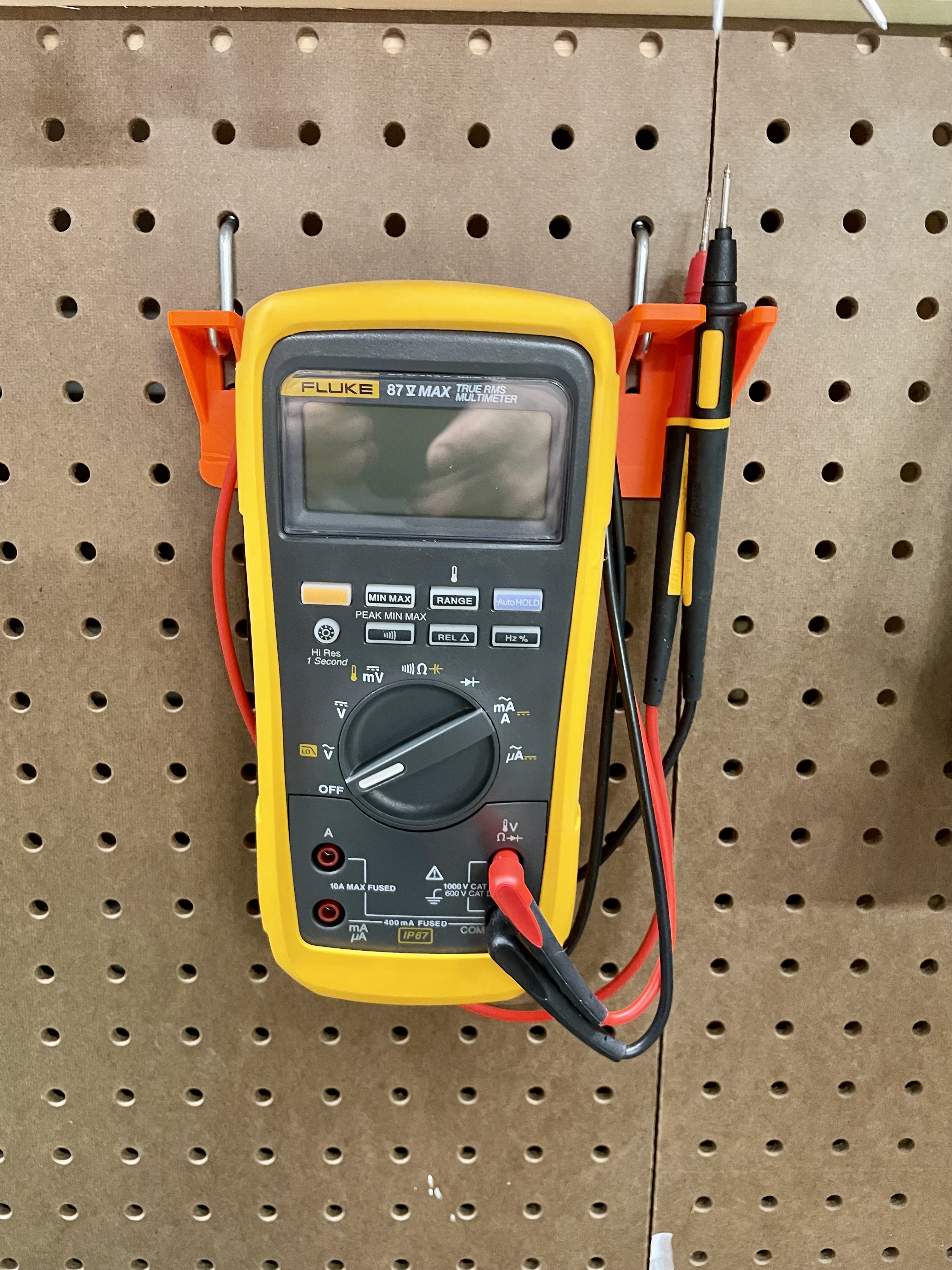 Fluke 87 Voltmeter Pegboard Mount with Probe Holder