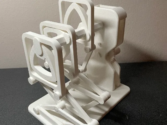 Reuleaux Triangle Mechanism