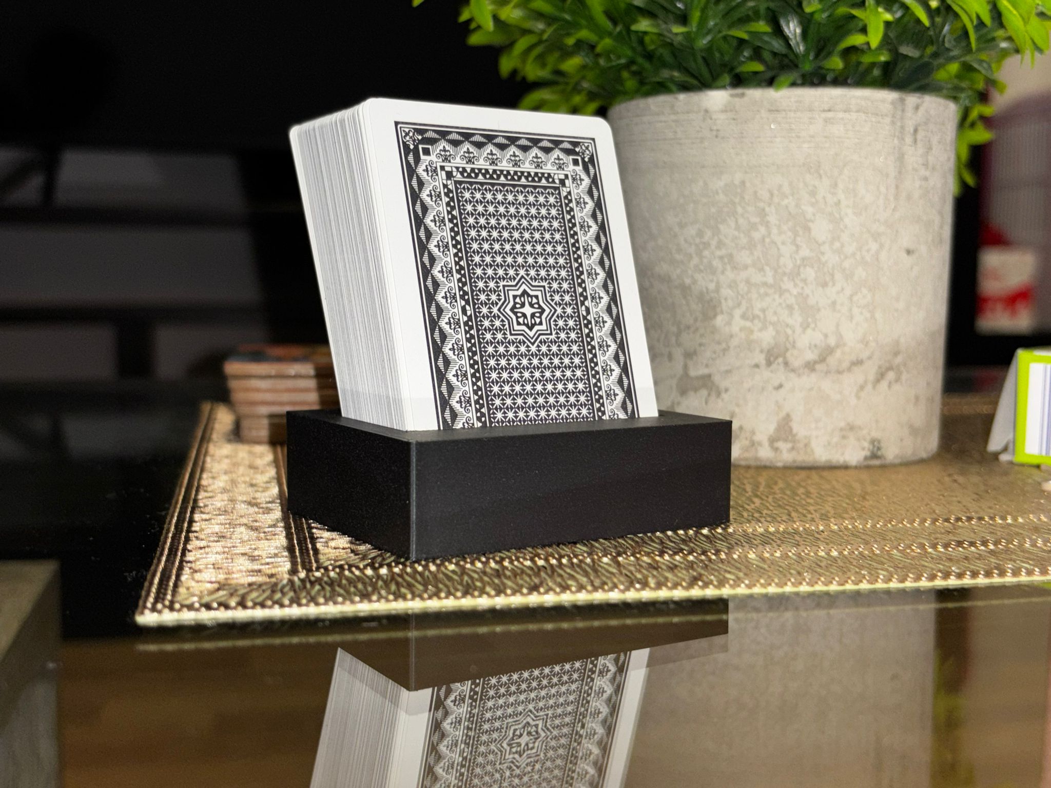 Minimalistic card deck holder