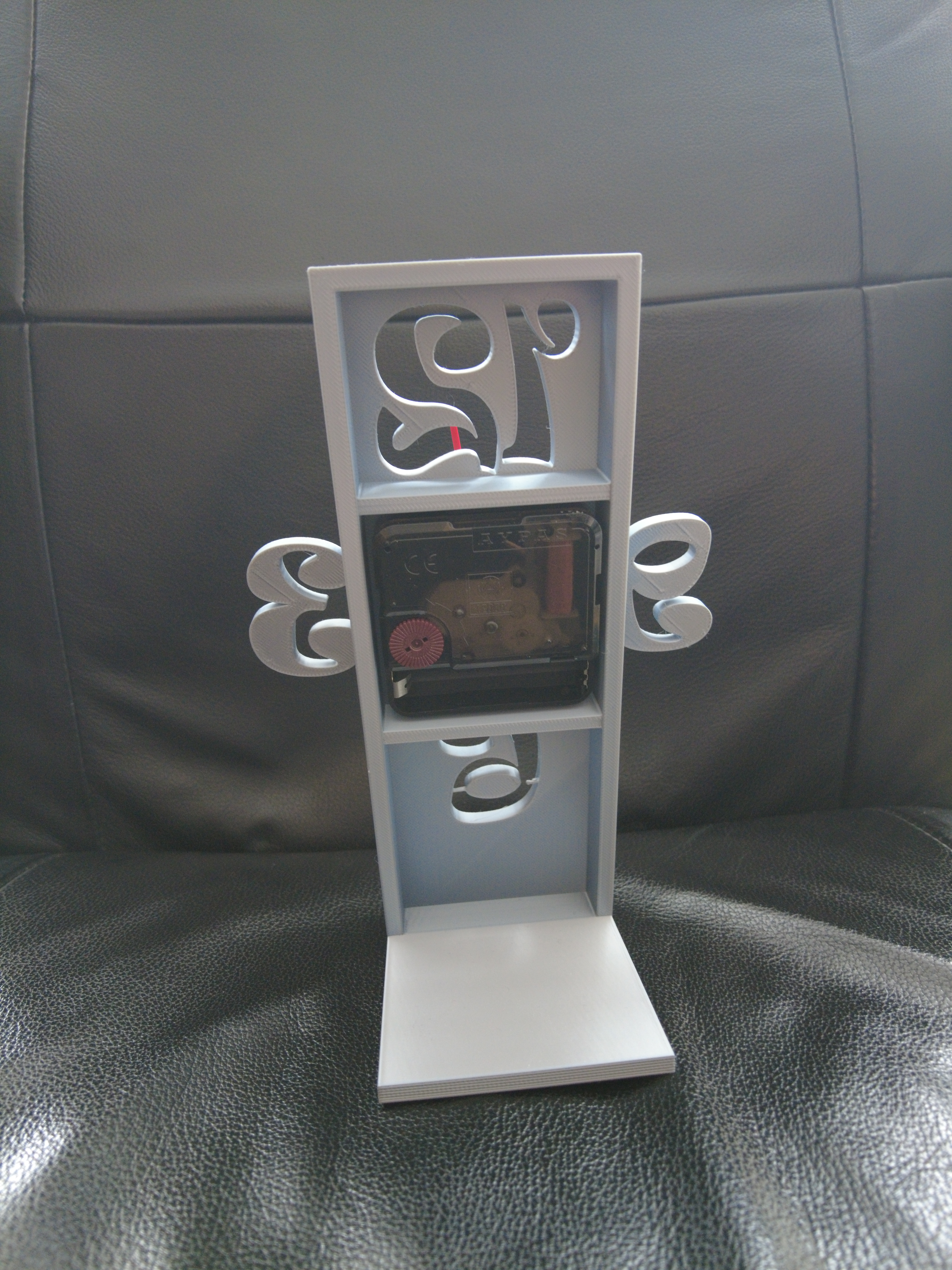 Miniatura 3 do modelo 3D desktop clock
