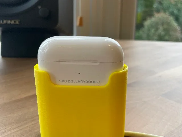 Airpods Pro charging dock