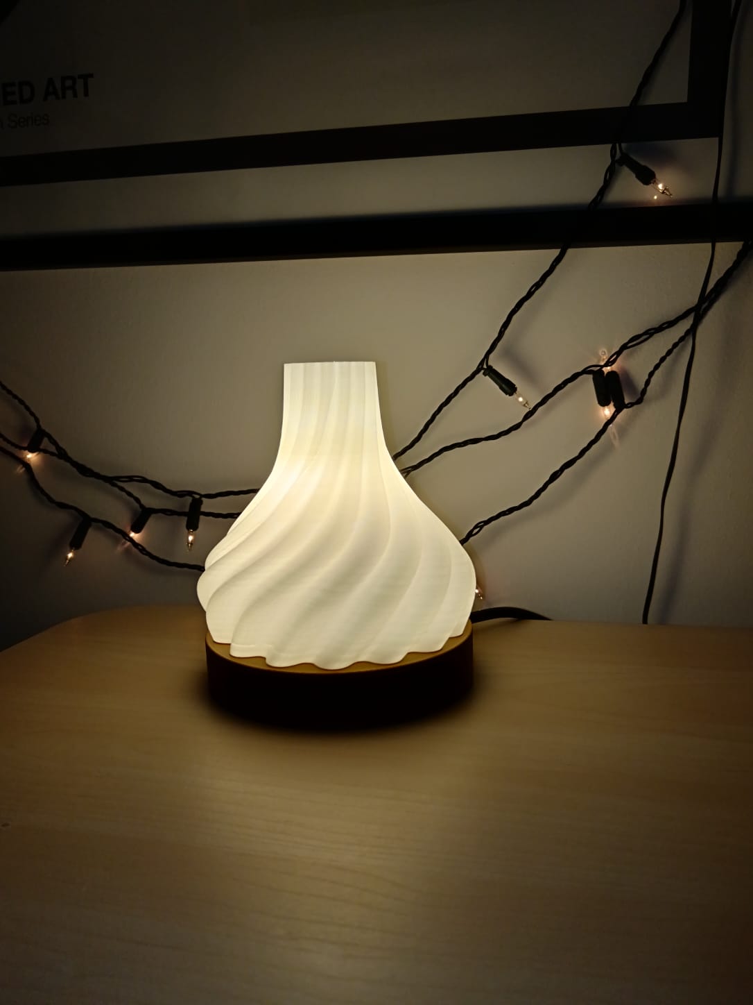 Bedside lamp design — miniatura 2
