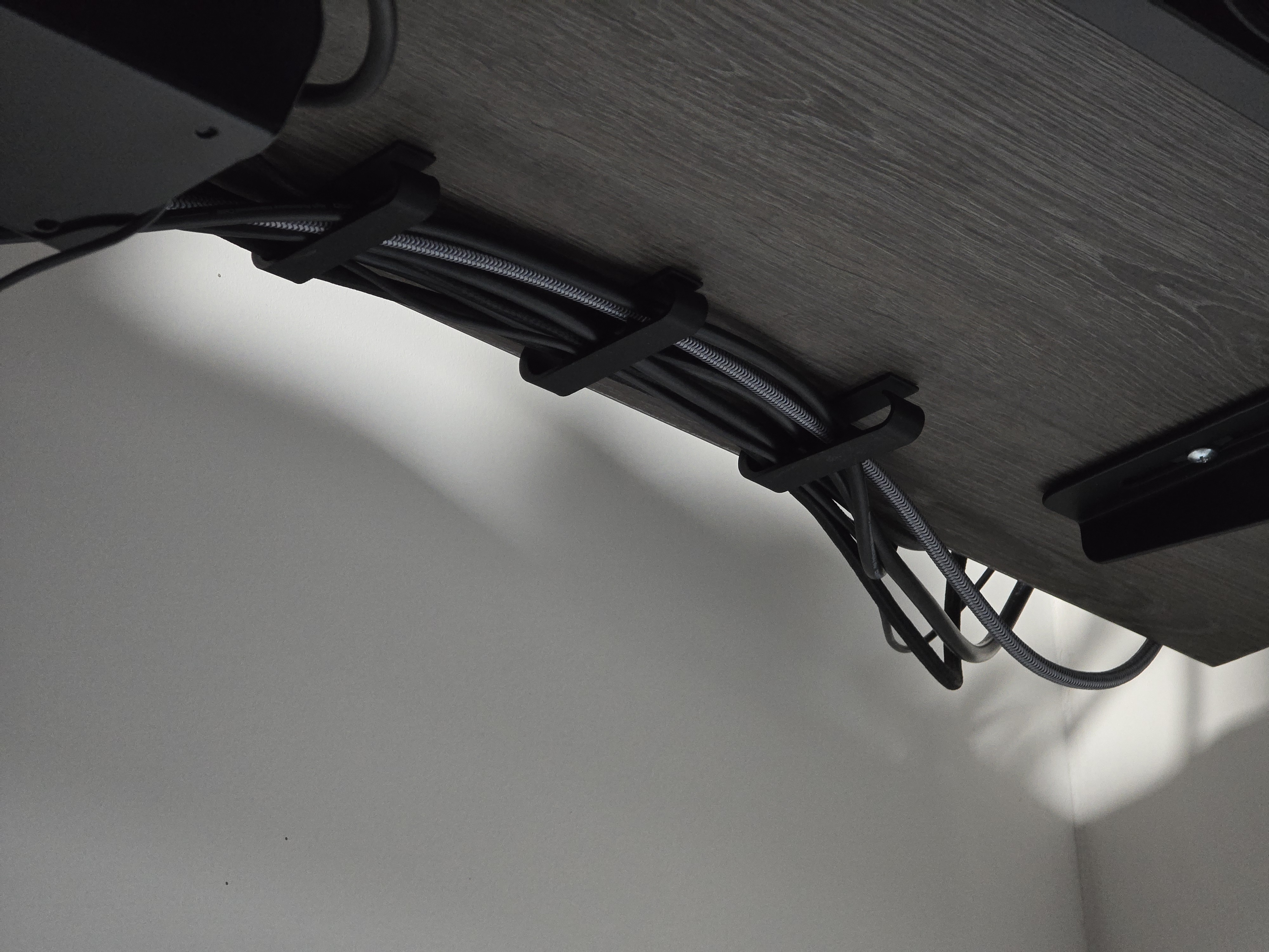 Desk cable guide