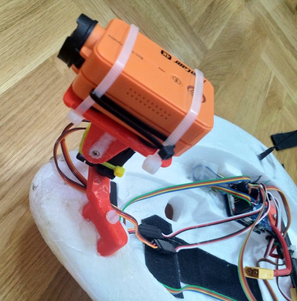 Pan-tilt camera holder for FX-61 and Runcam 2 4k