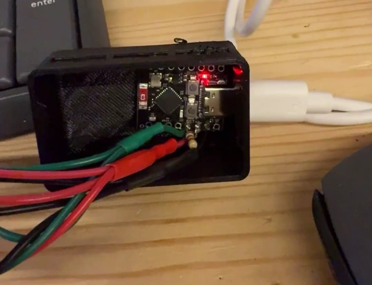 Miniatura 2 do modelo 3D Esp32 C3 Supermini box