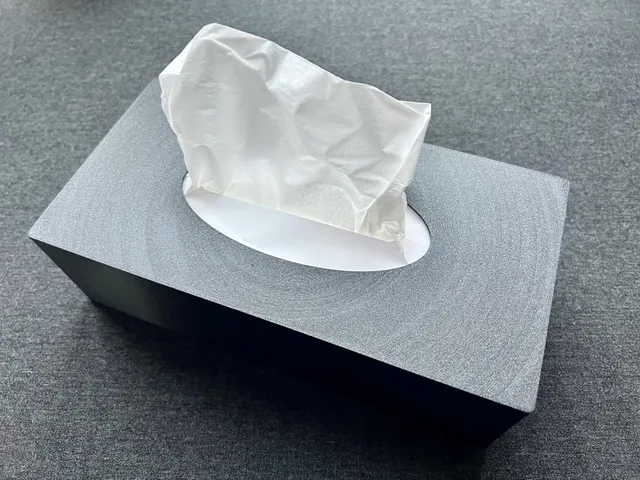 Durable tissue box cover (150x tissues; h65mm)