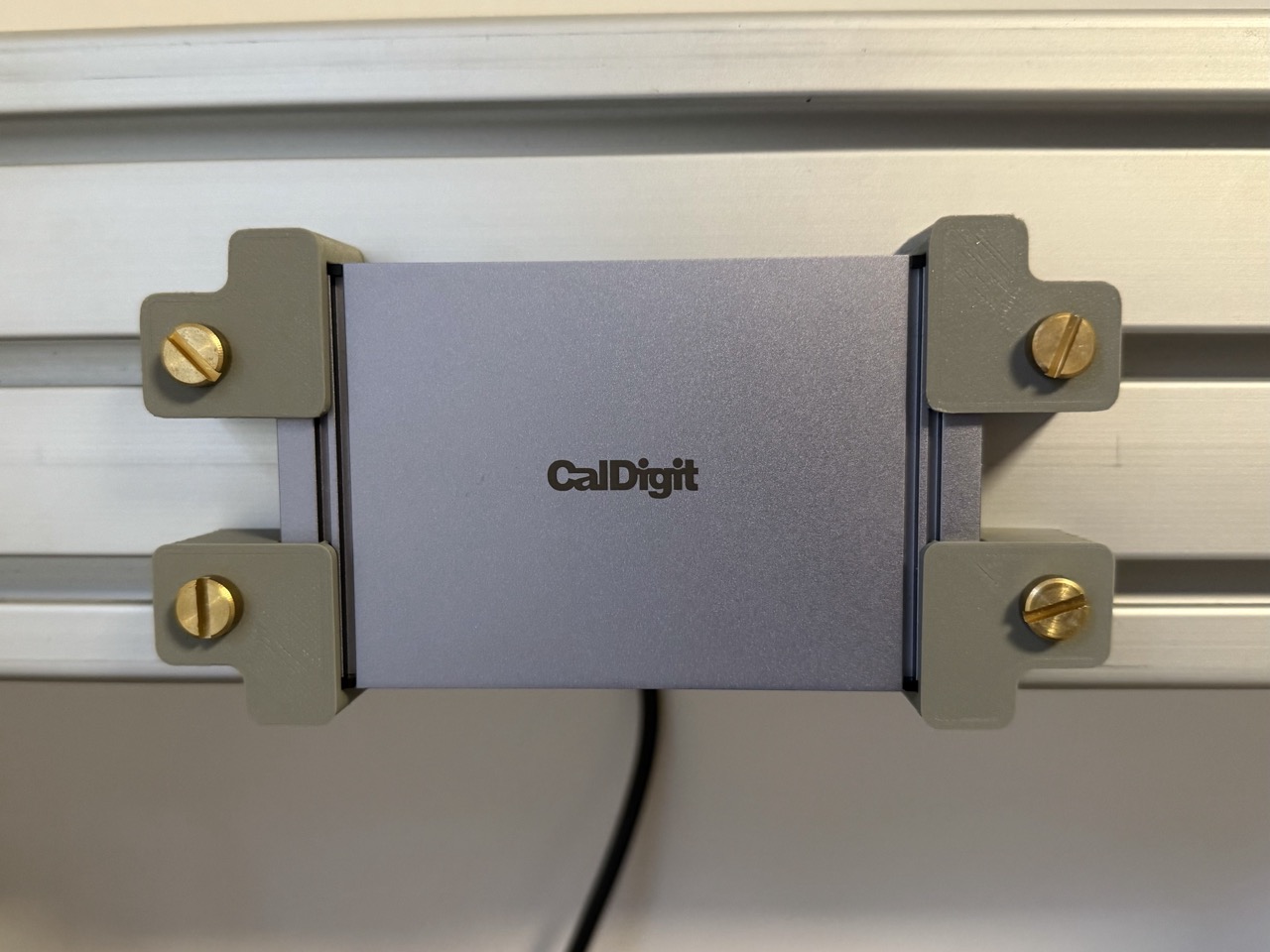 Caldigit Element Hub Mount for Slot Profile