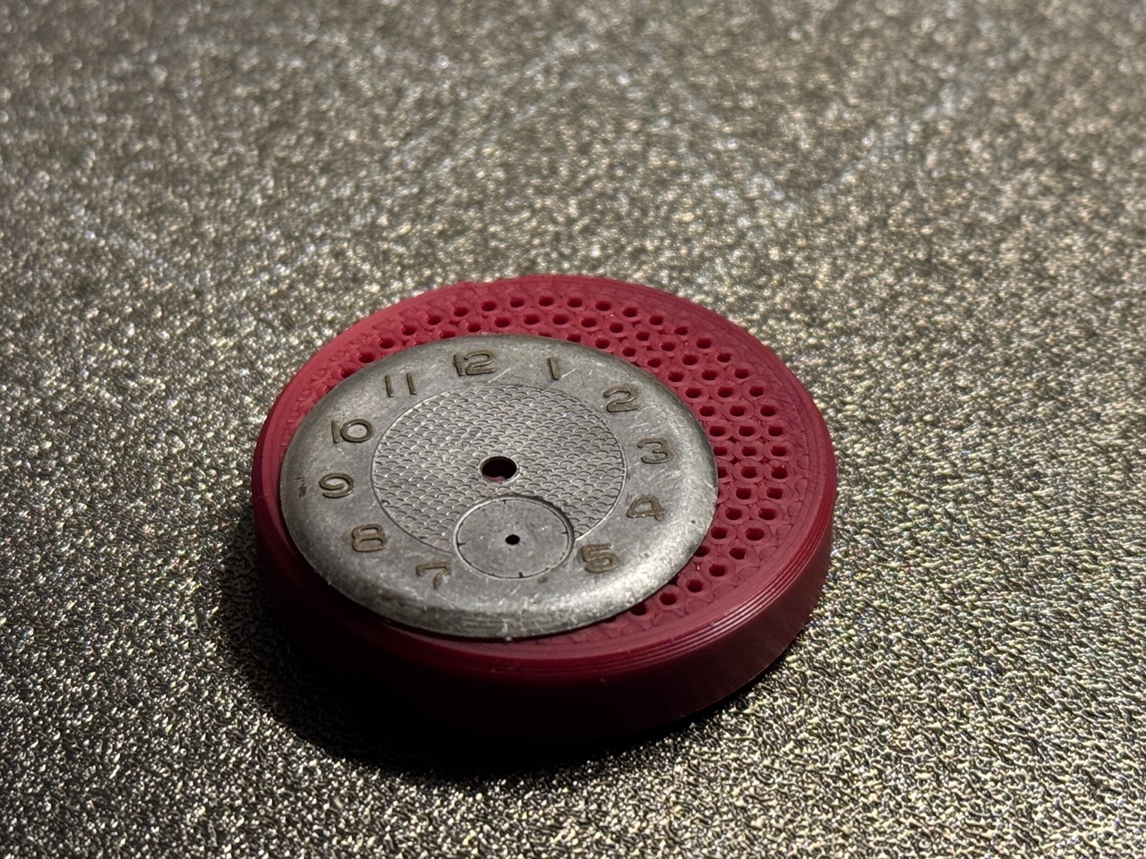 Watchmaker's dial holder