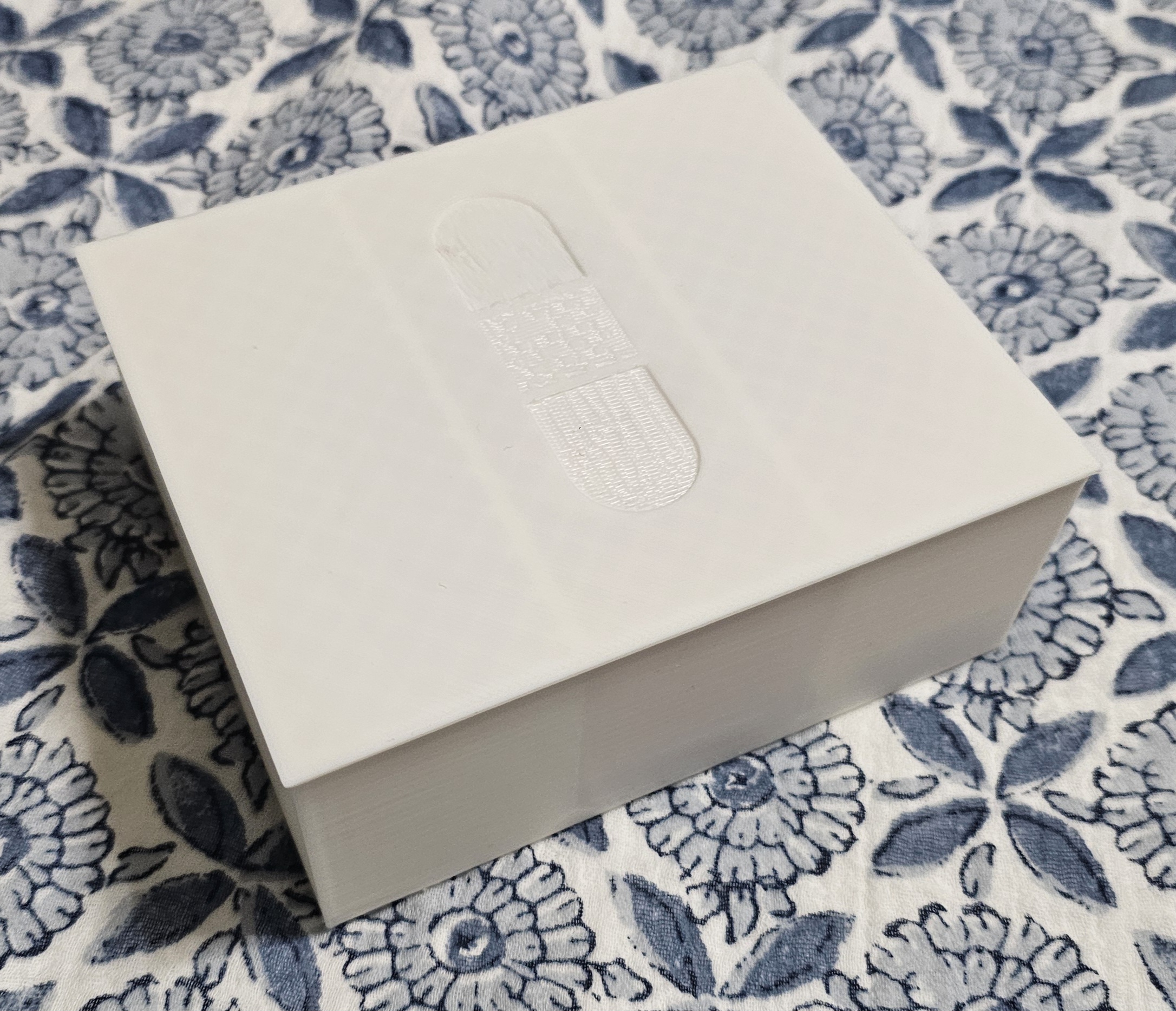 Stackable Bandage (Bandaid) Storage Container — miniatura 4