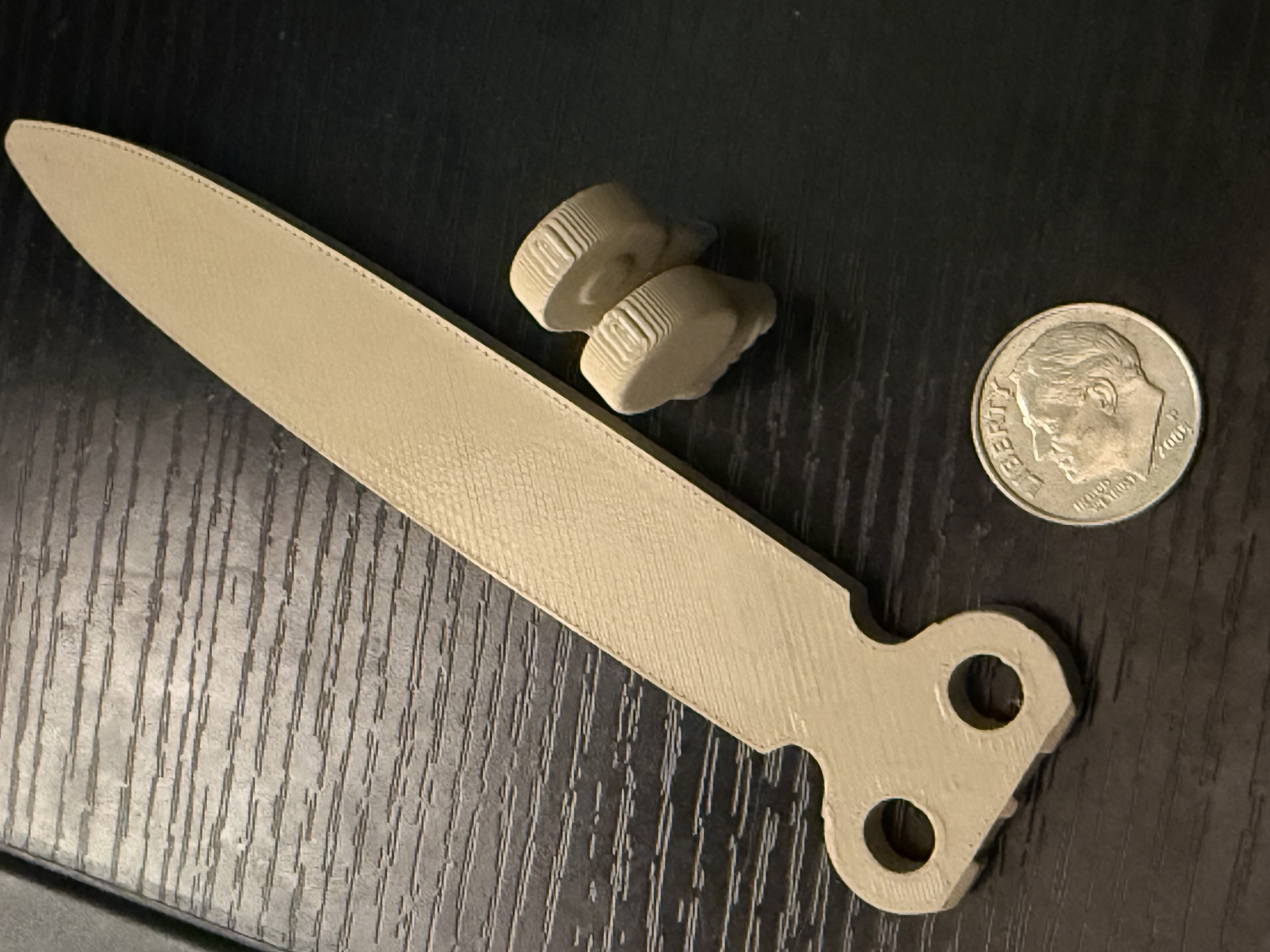 Blade screws not required