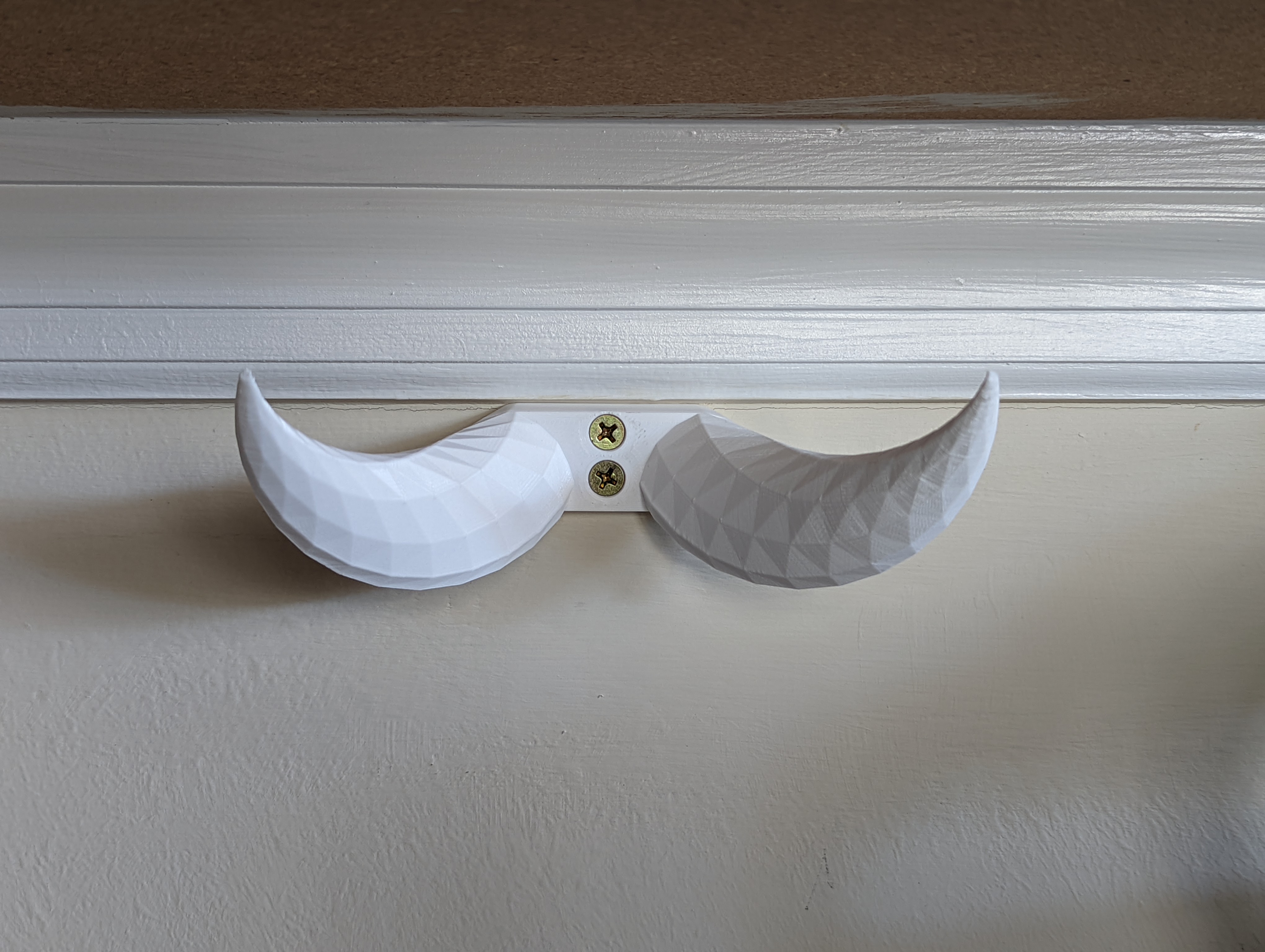 Low-poly Horns Wall Hook
