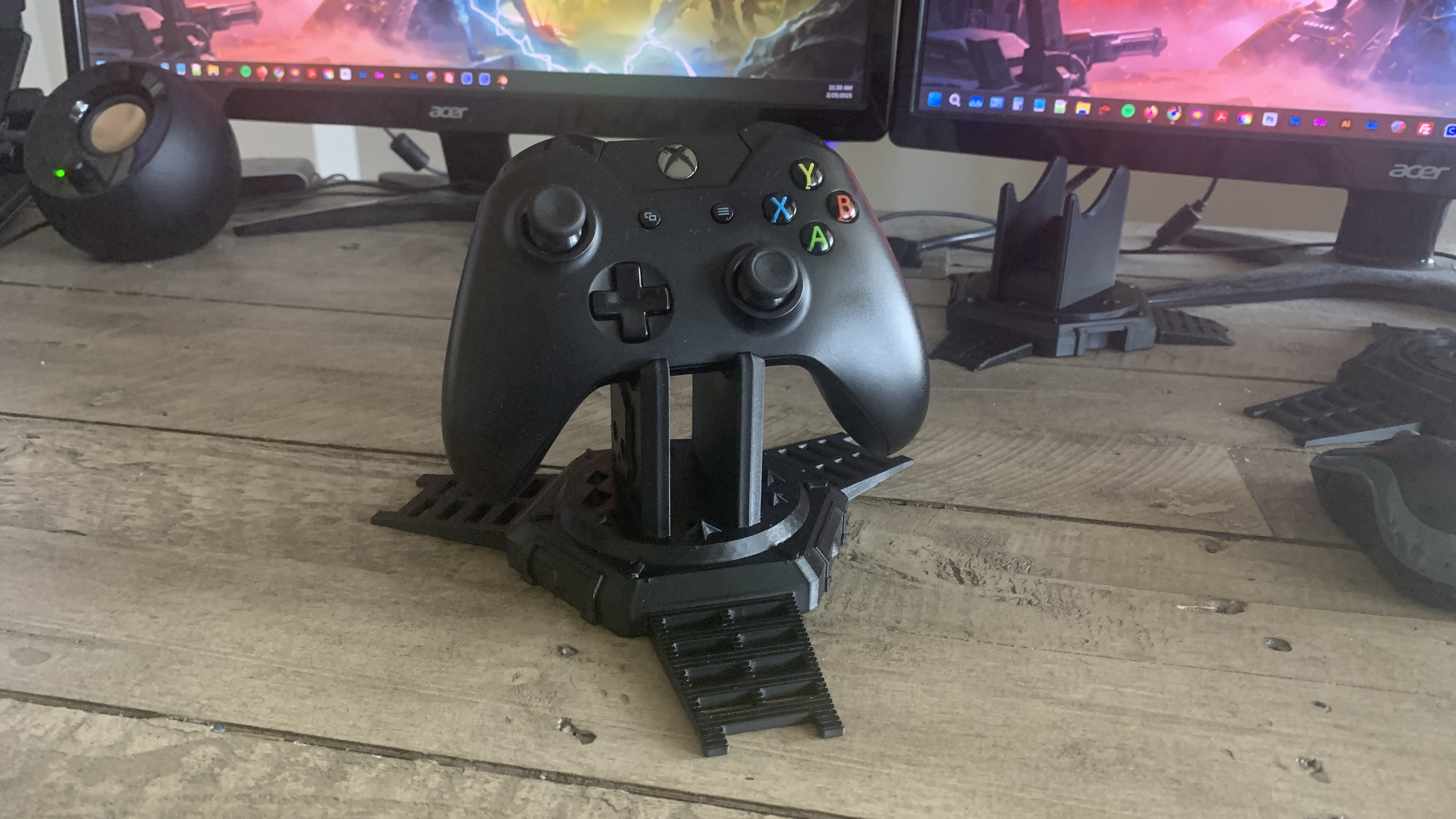 Miniatura 2 do modelo 3D V2 - Helldivers 2 Themed Controller stand