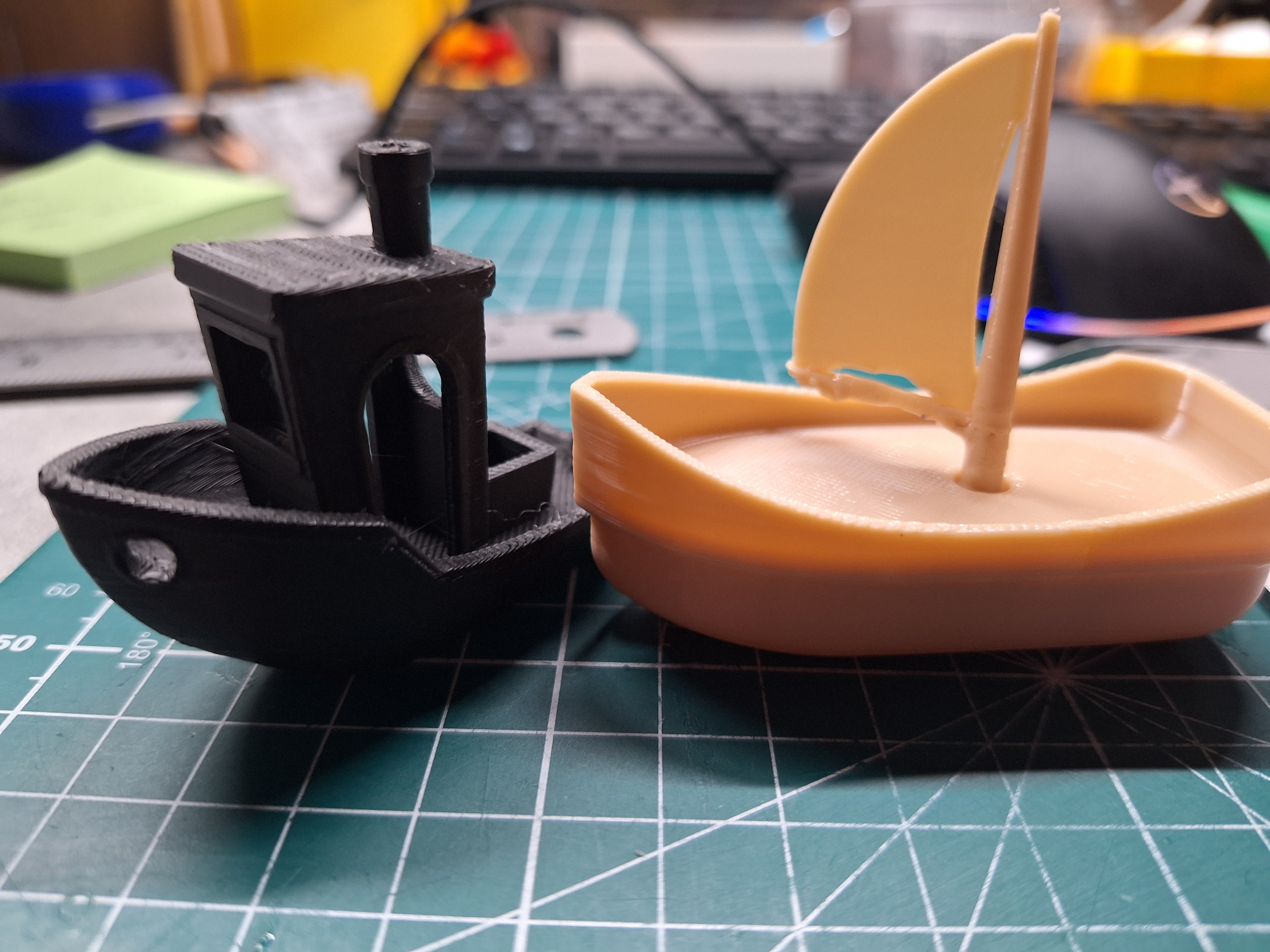 sail benchy boat