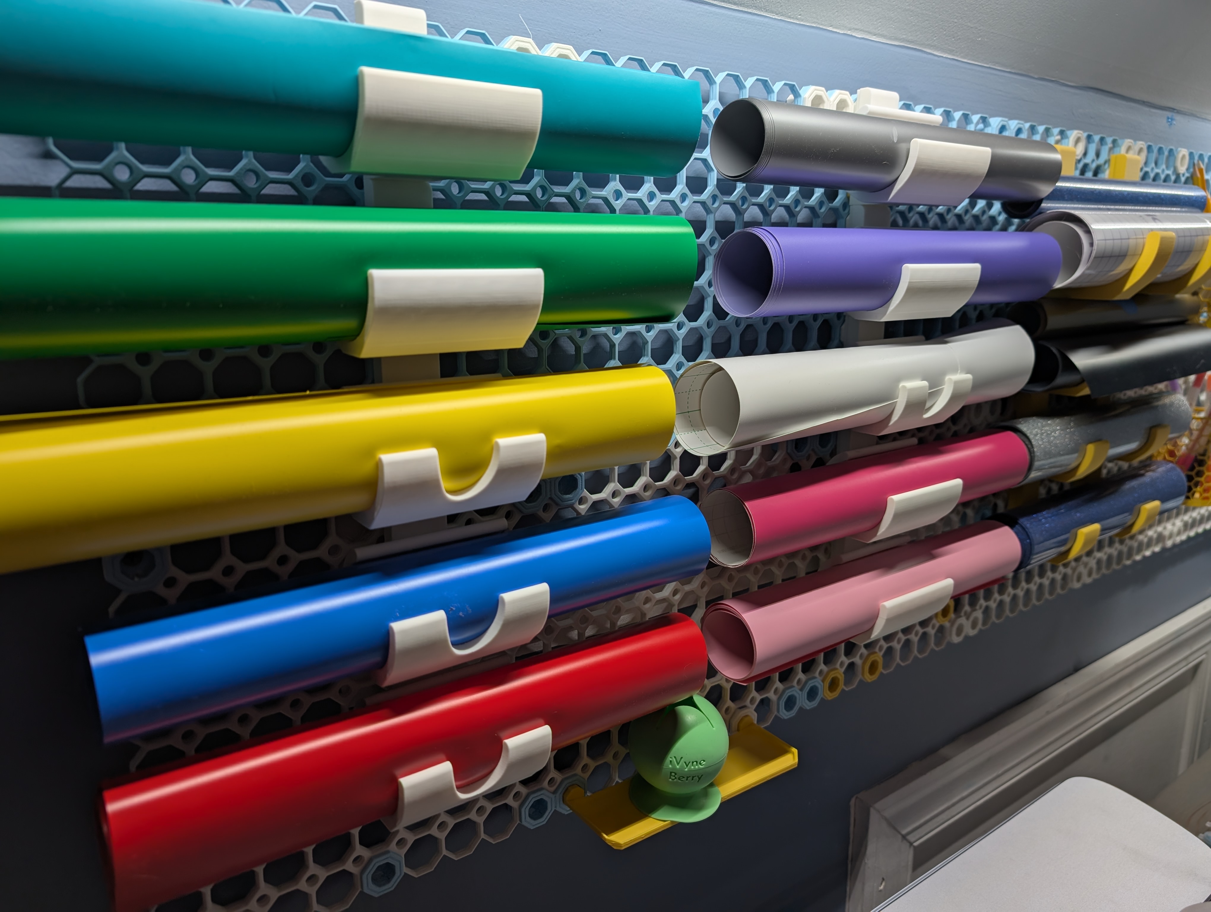 Cricut Vinyl Roll Holder for Multiboard.io