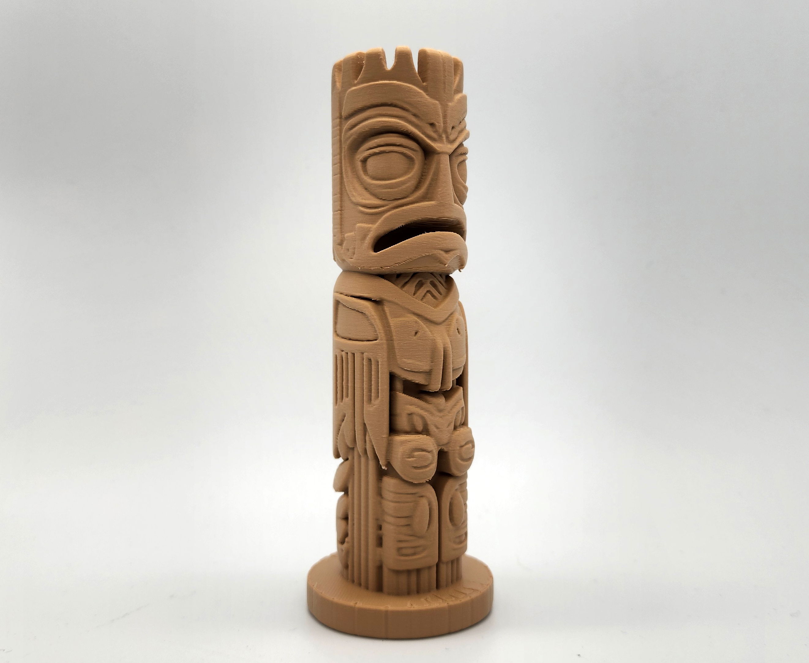 Miniatura 4 do modelo 3D Eagle Totem Pole