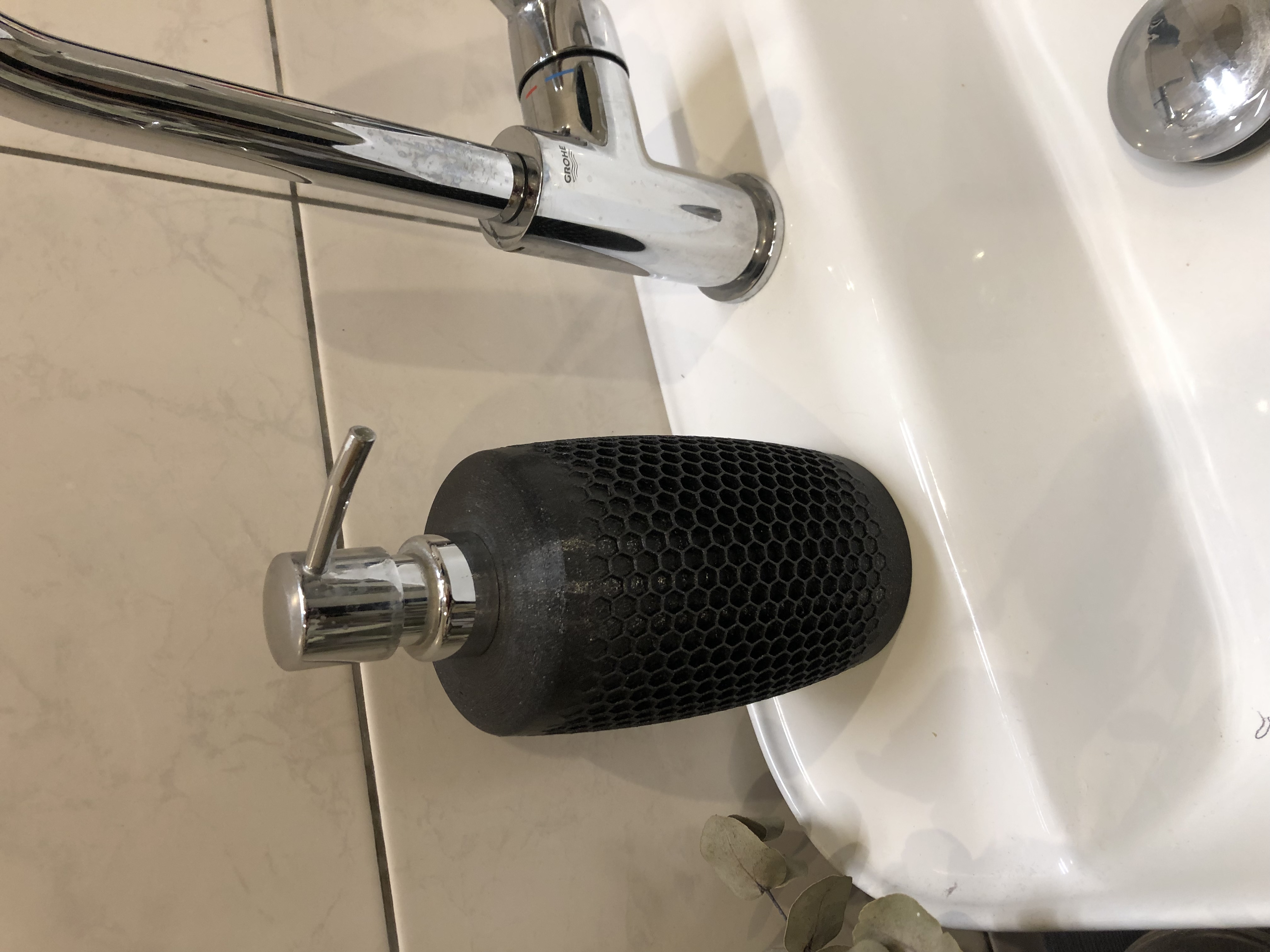 Dávkovač mydla/Soap dispenser