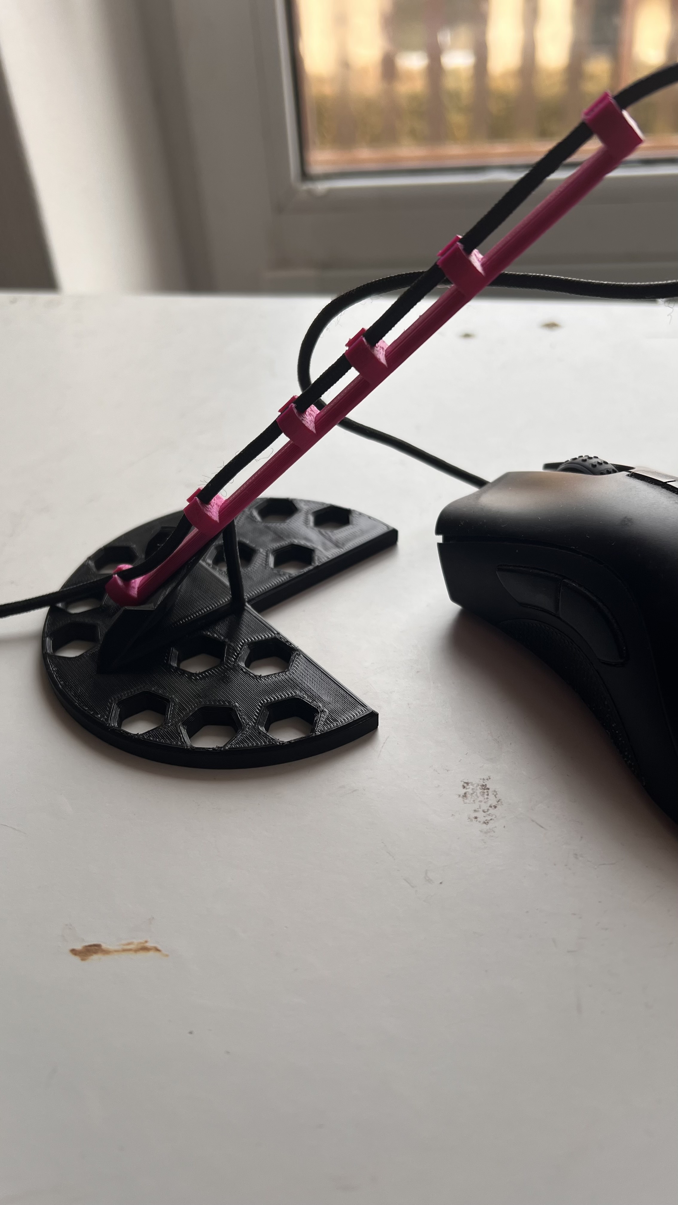Mouse Bungee