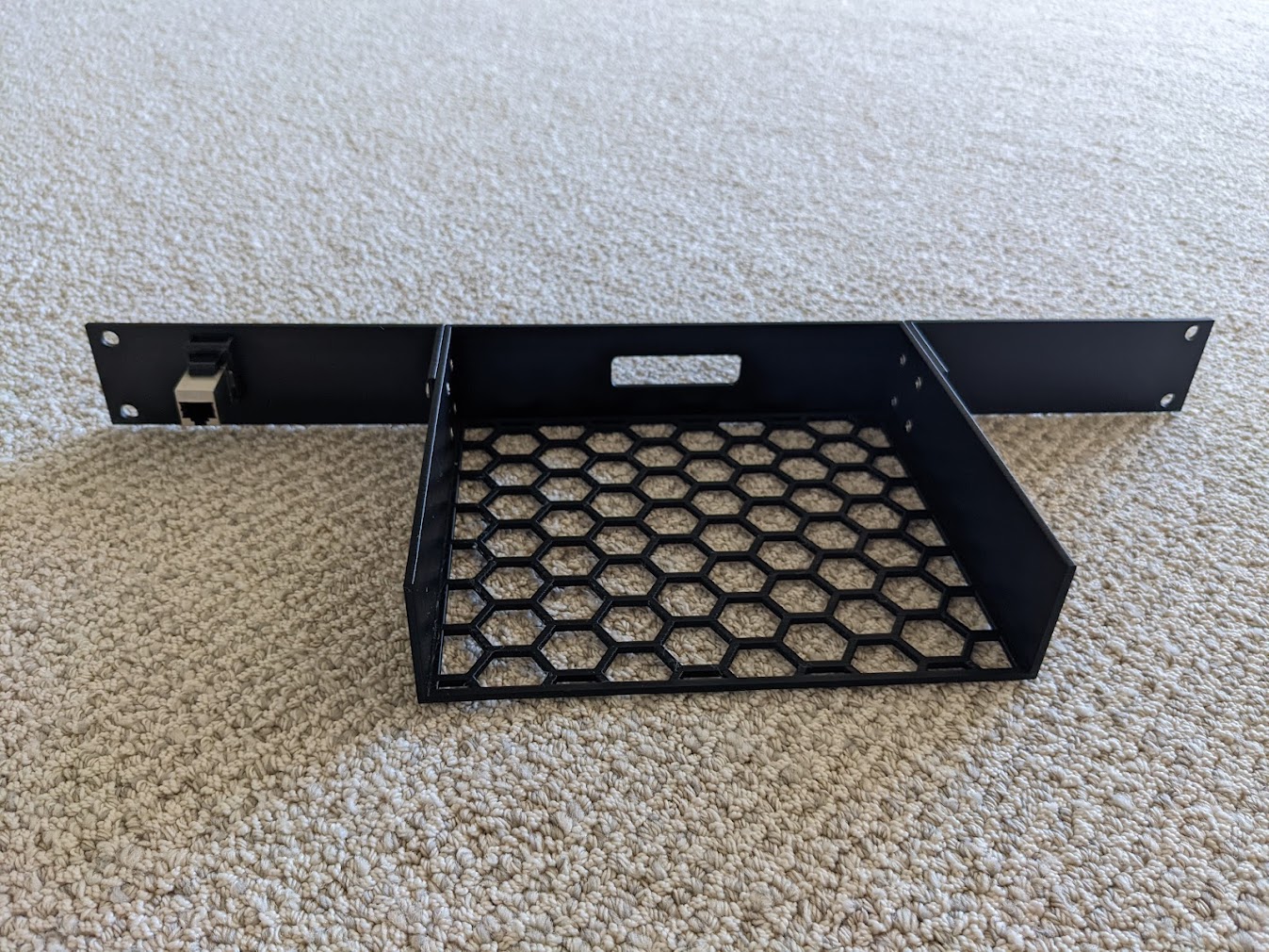 Motorola MB8611 / MB8600 / MB7621 Cable Modem Rack Mount 1Uish by