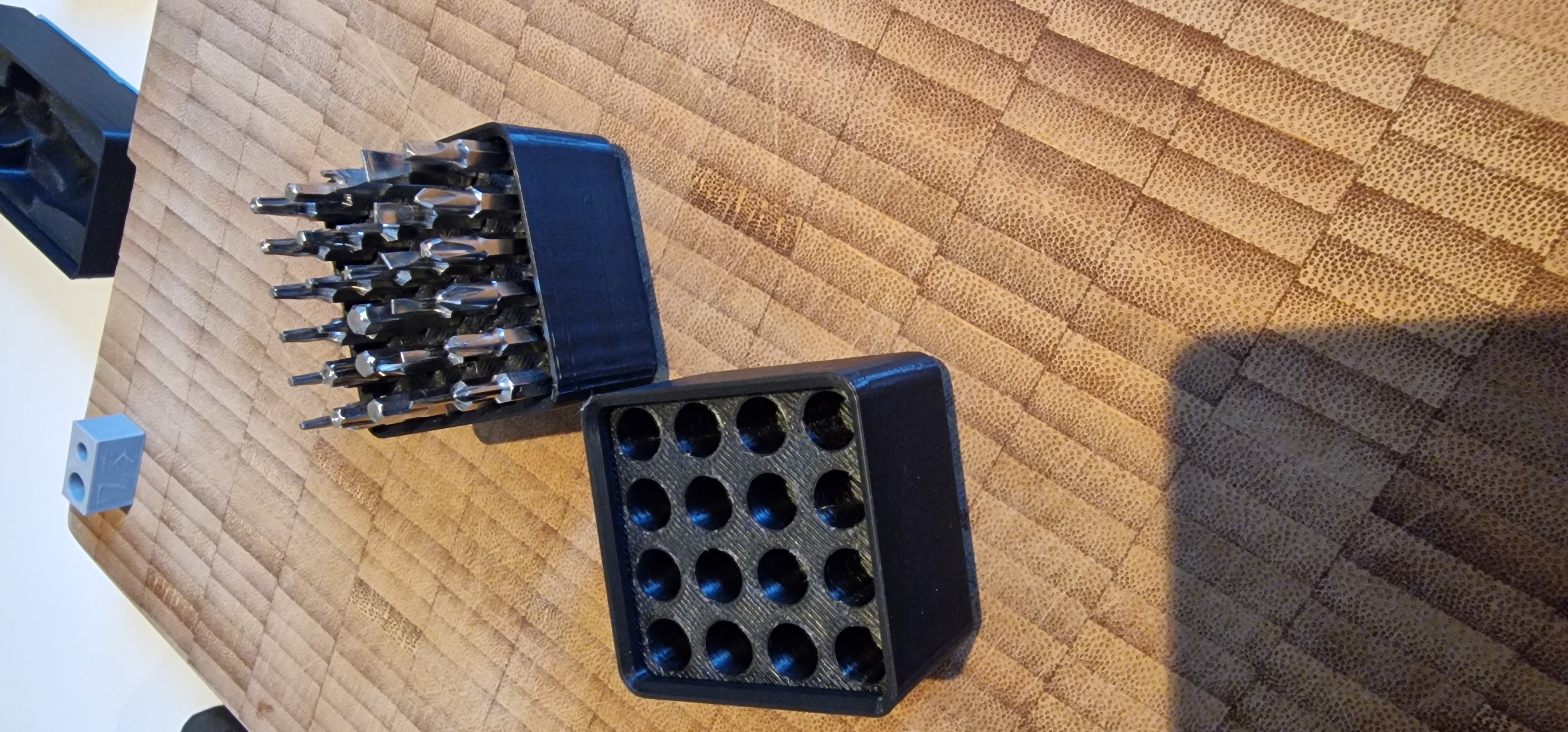 Compact bit holders for GRITFINITY