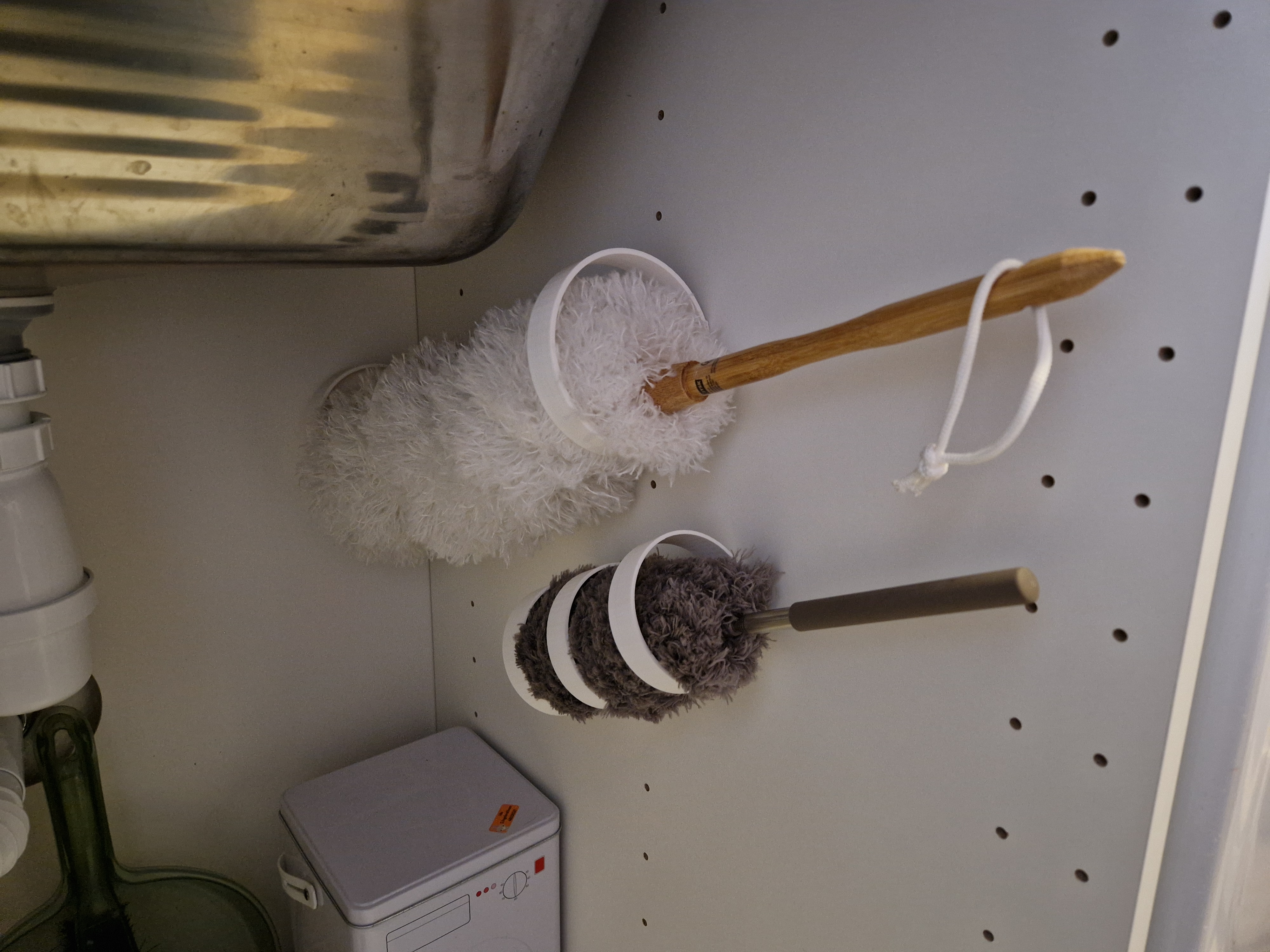 Modular duster holder, 79mm and 100mm