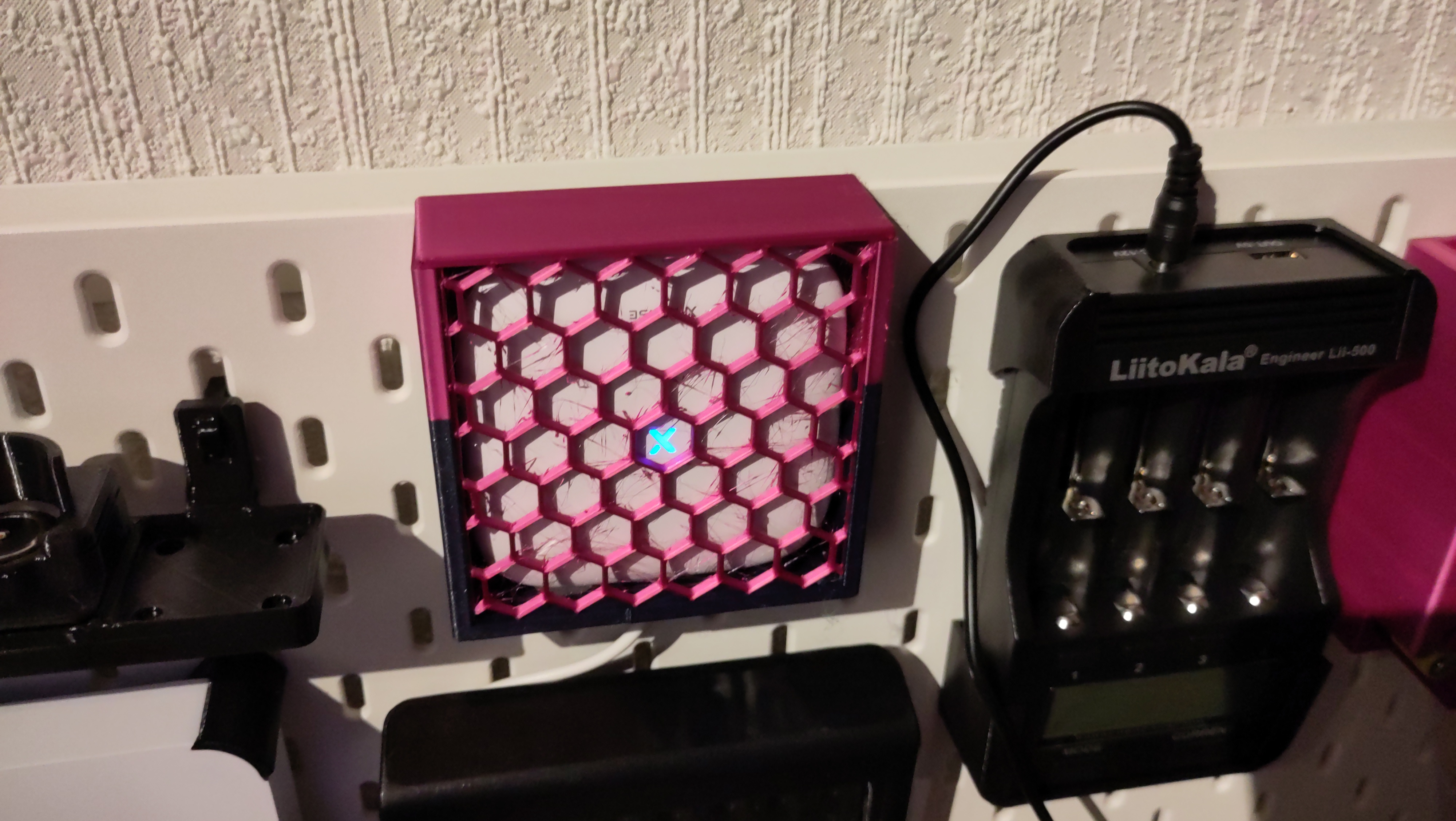 X-Sense SBS50 Wall Mount Skadis T-Clip System 3D model thumbnail
