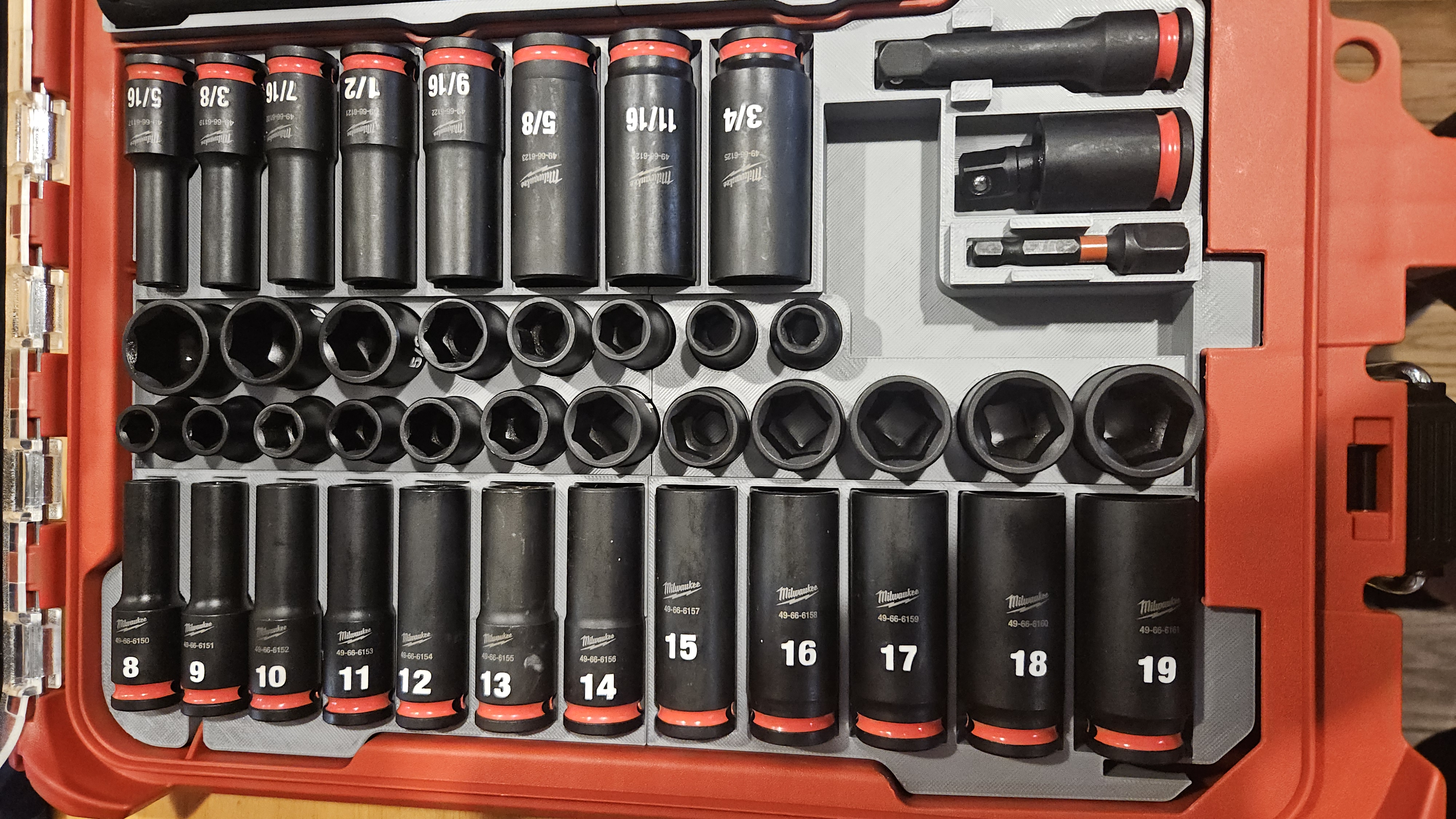 Milwaukee packout 11 compartment slim left side 43pc socket tray