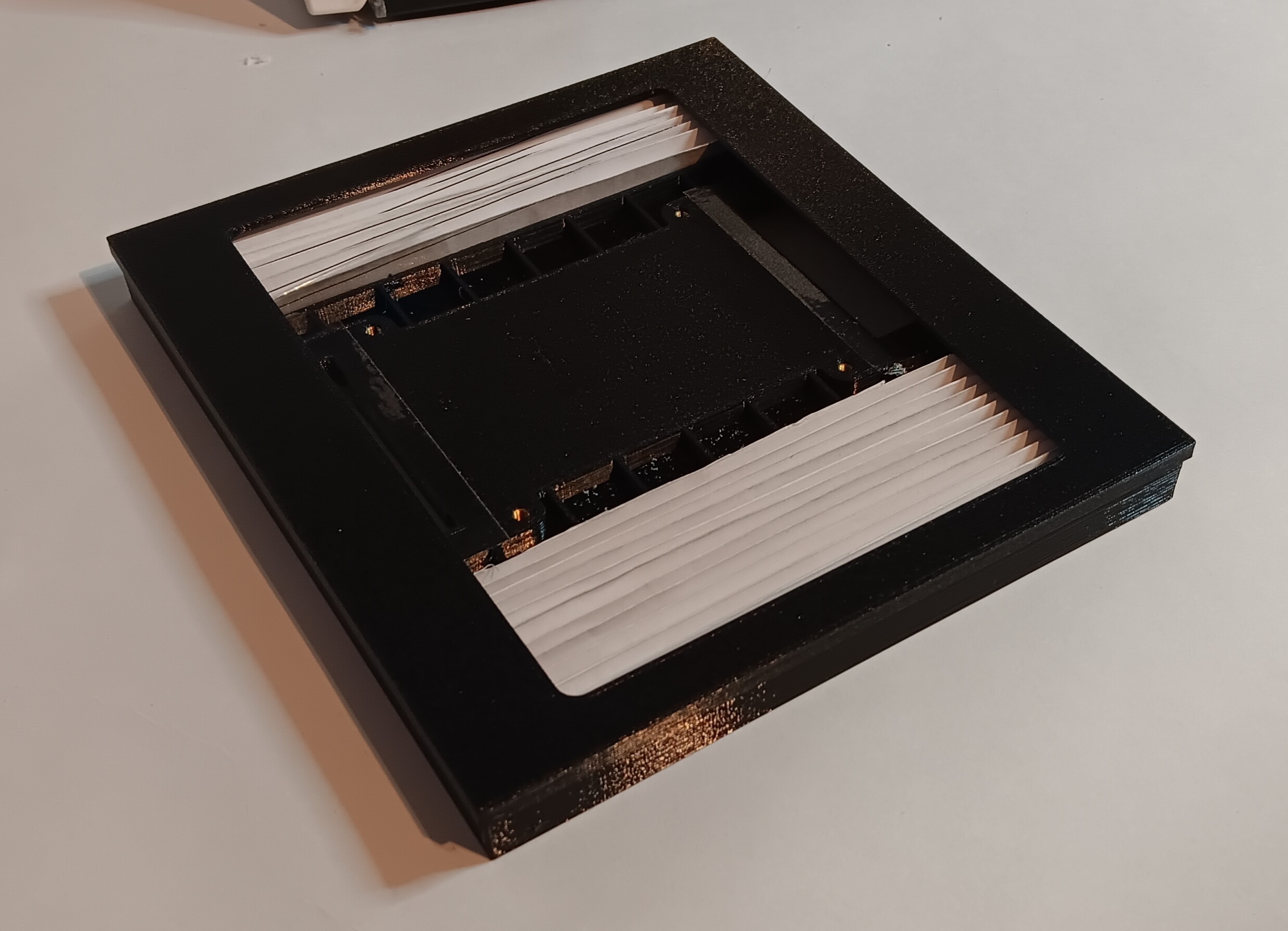 Mesa con fuelle protector para iModela