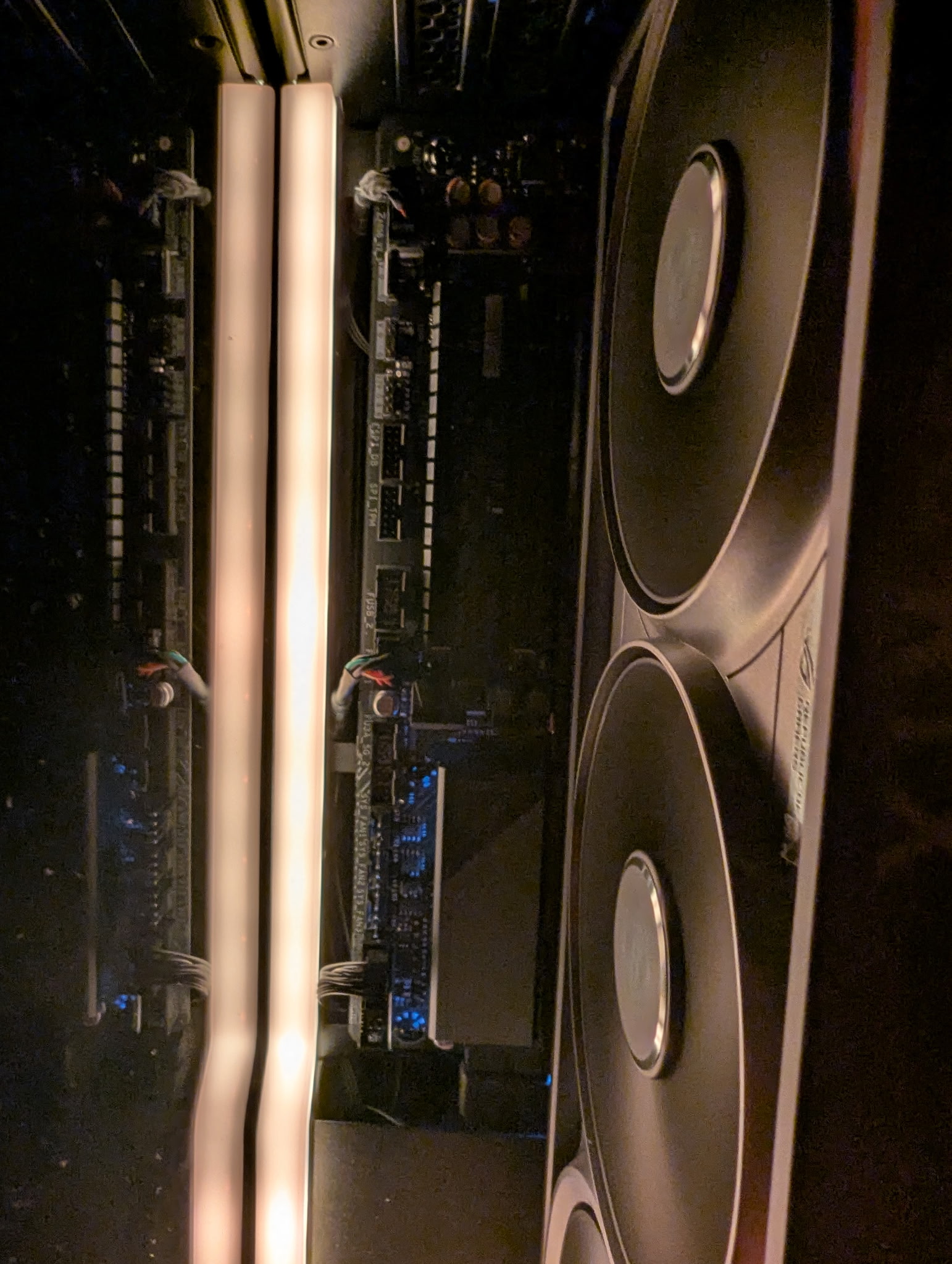 Gigabyte X870E AORUS Elite Bottom Headers Dust Cover