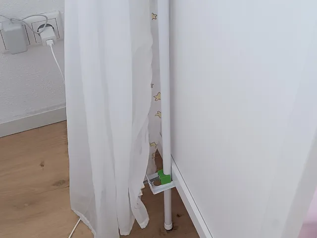 Gitterbett Stangenhalterung