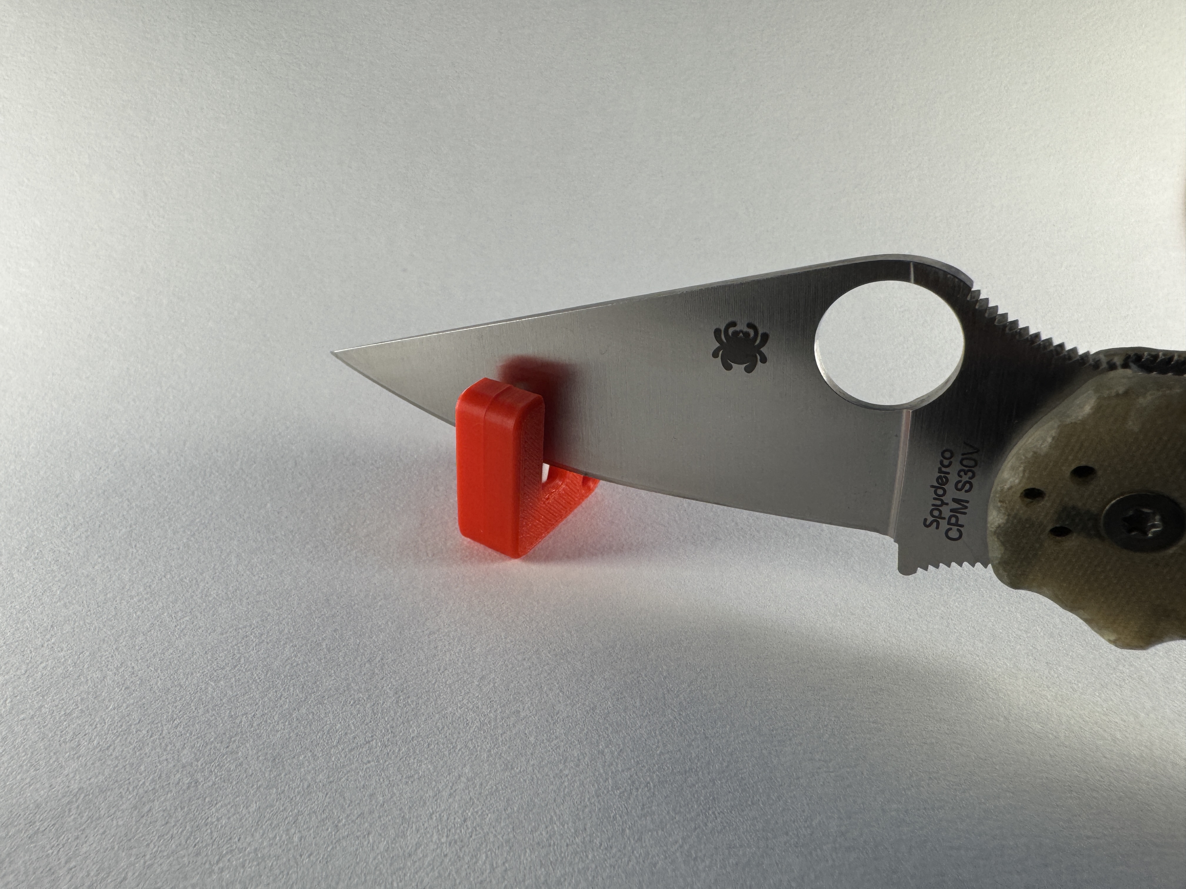Mini knife sharpener