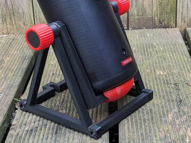Nebula Capsule 3 Multi Purpose Stand