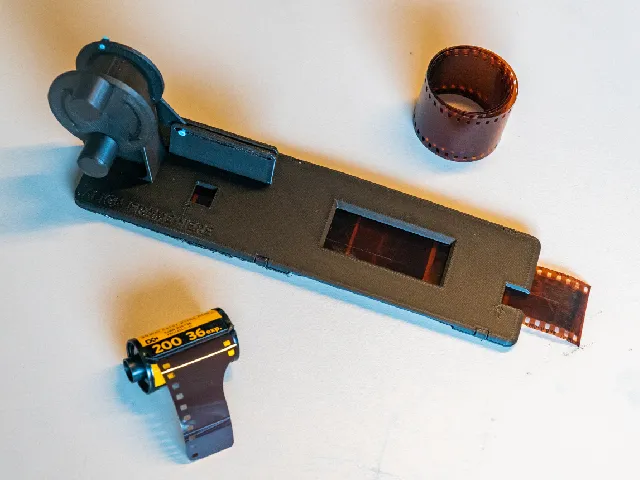 Plustec film scanner 35mm autofeeder, bulk scanning