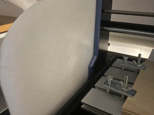 Seitlicher Schutz für CNC 8013