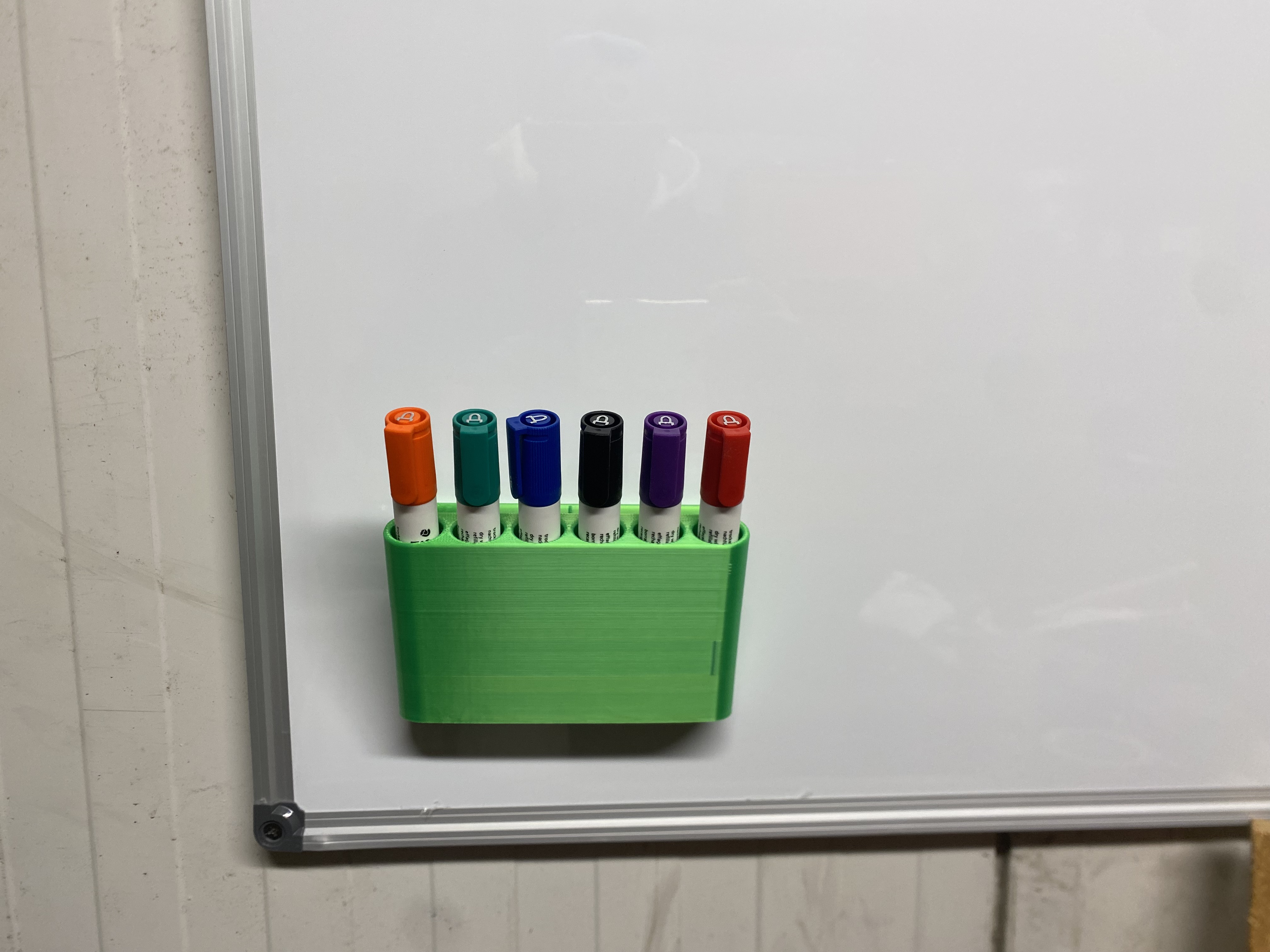 Whiteboard Stiftehalter