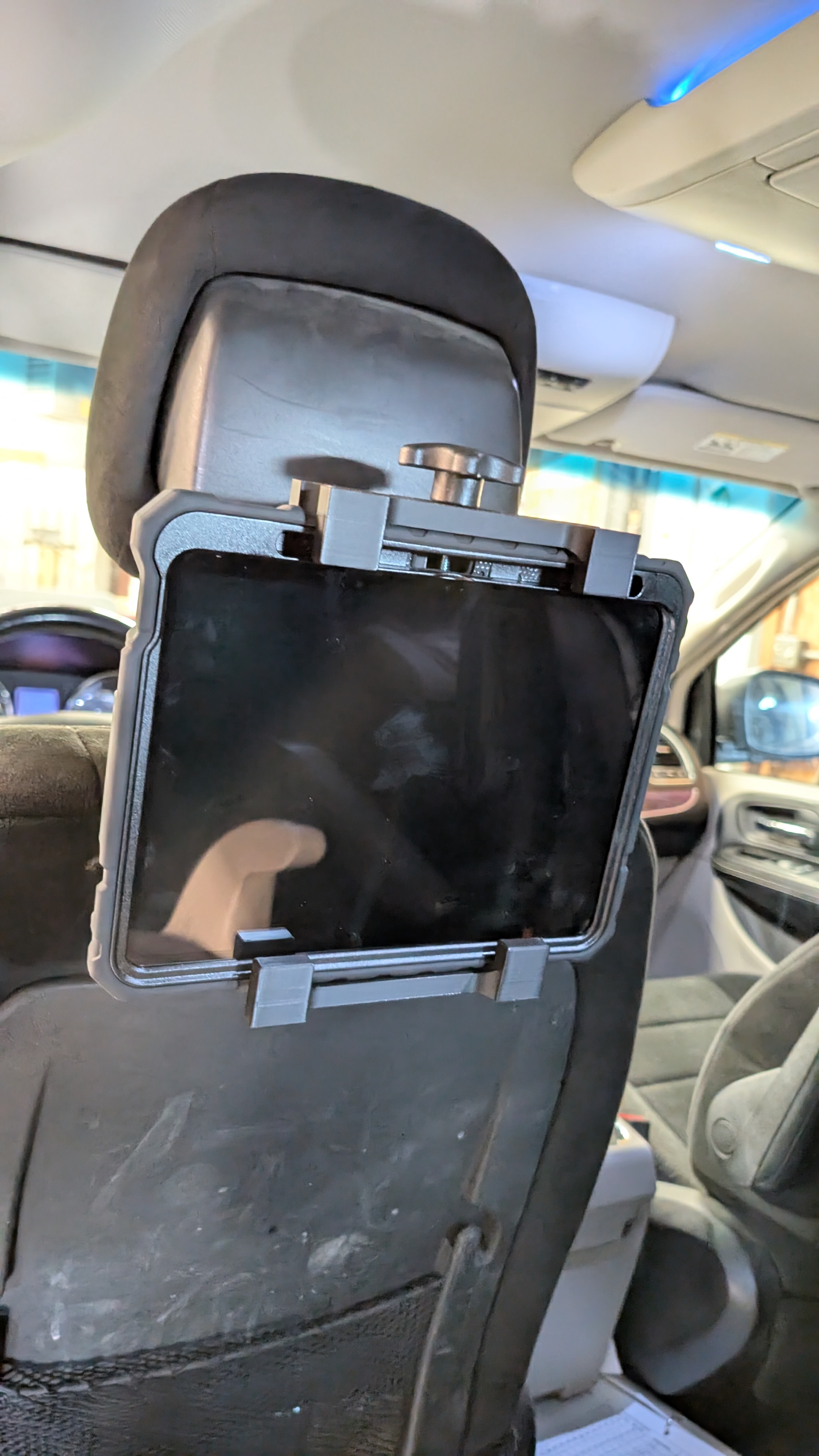 iPad or Tablet Headrest Mount