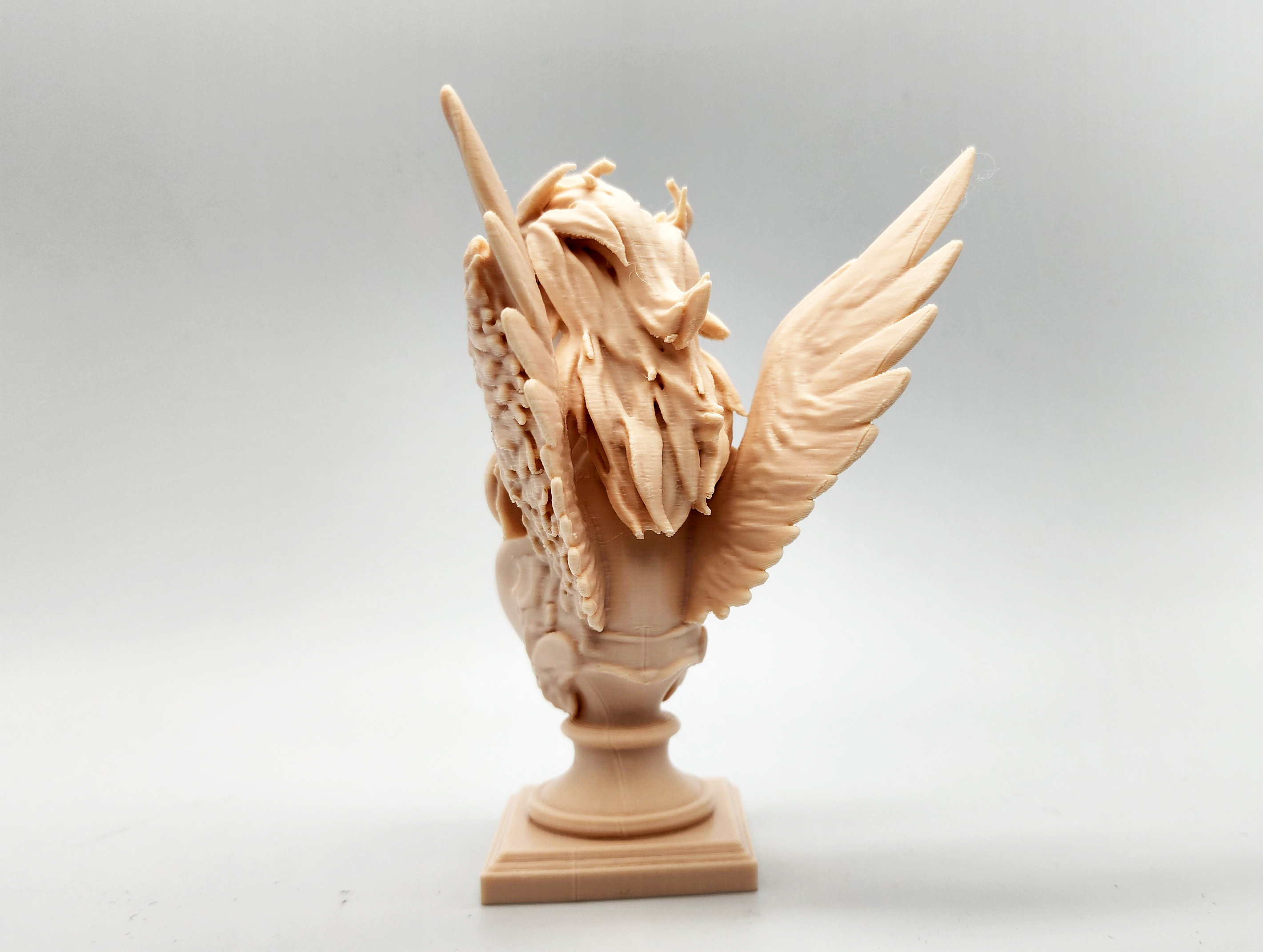 Pegasus Bust — miniatura 3