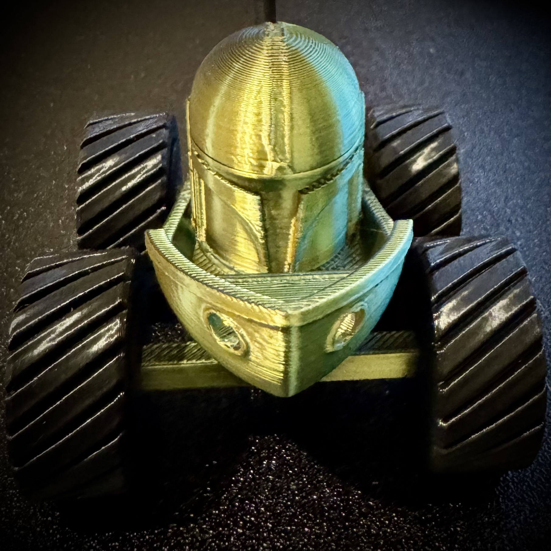 Mandalorian Benchy Buggy with Spinning Wheels — miniatura 2