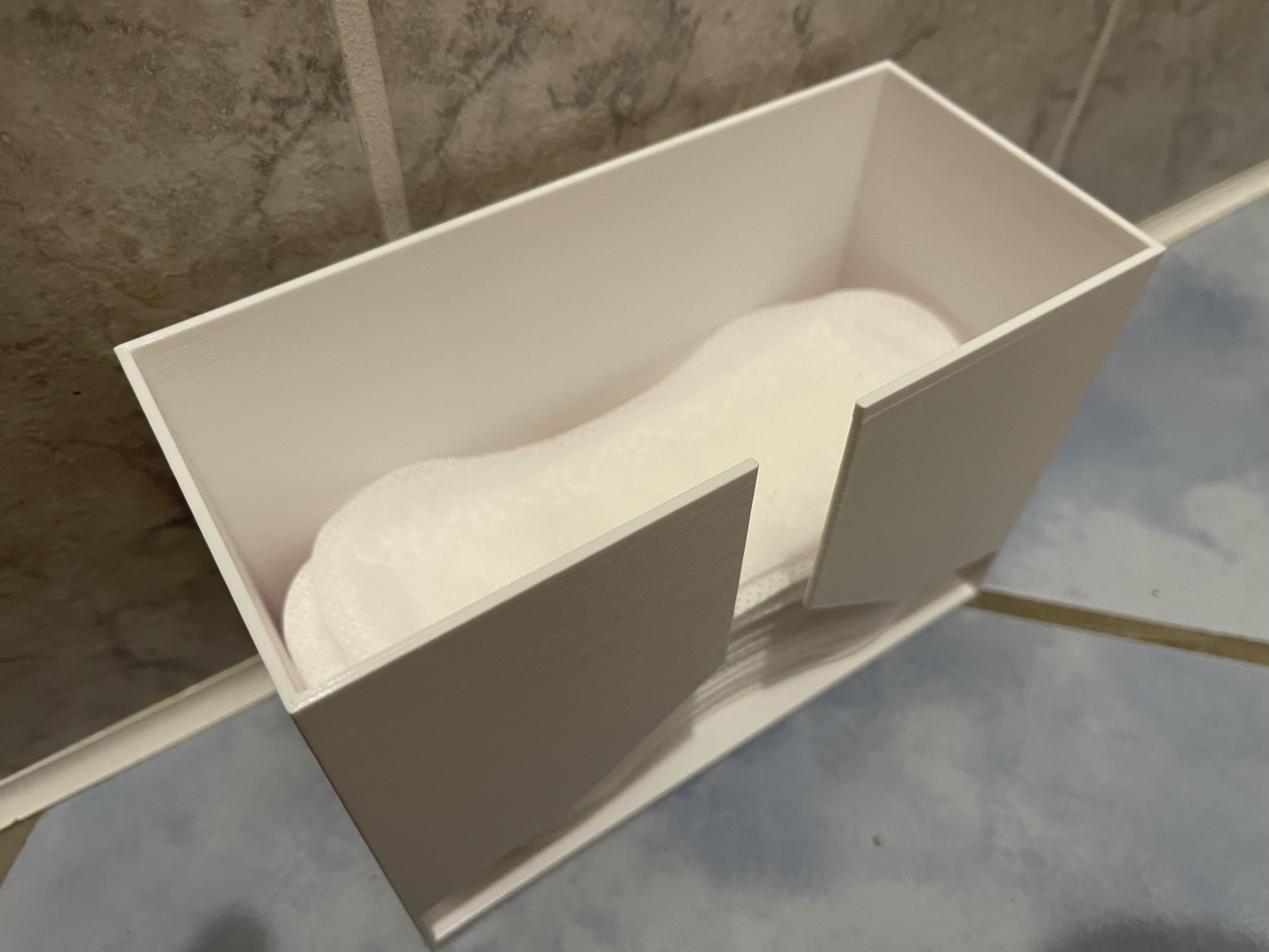 Krabička na vložky /box for women's panty liners