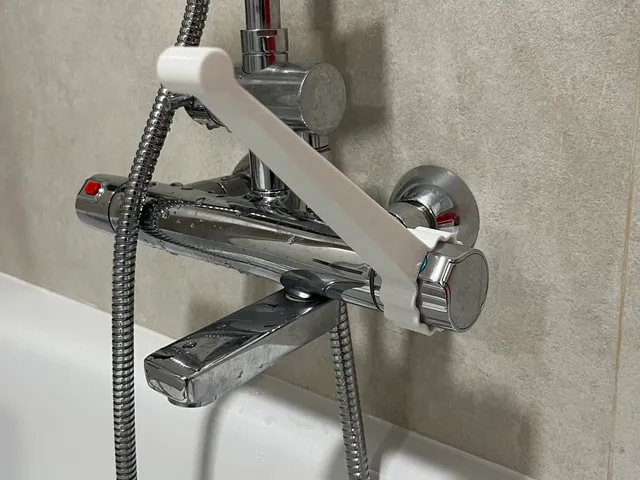 Universal Faucet Handle for Showers & Bathtubs