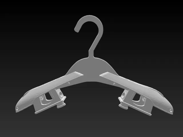 Henchy (Hanger x Benchy)