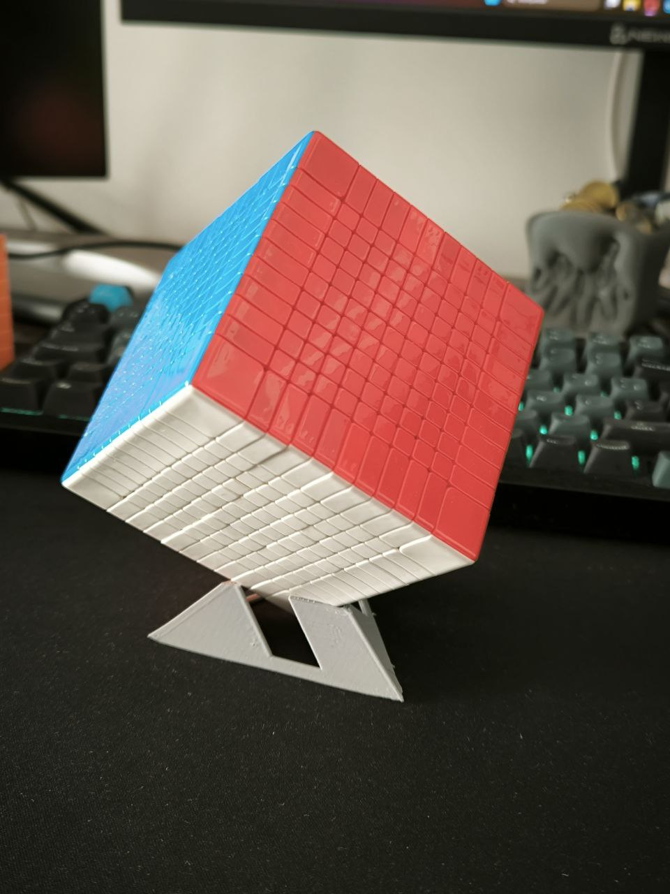 Rubiks Cube Turbine Stand