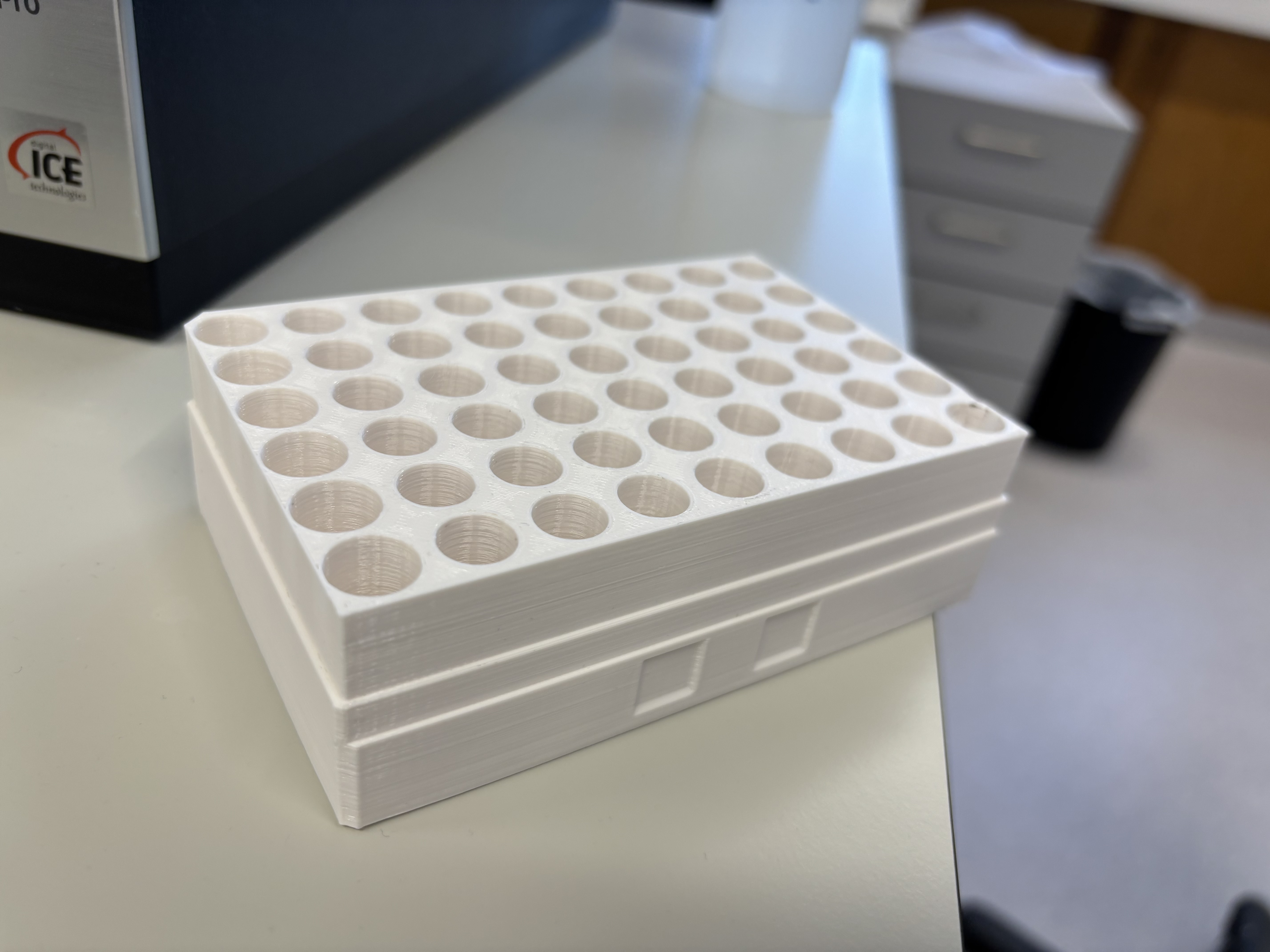Thermo Scientific Vanquish Neo 2mL tubes tray