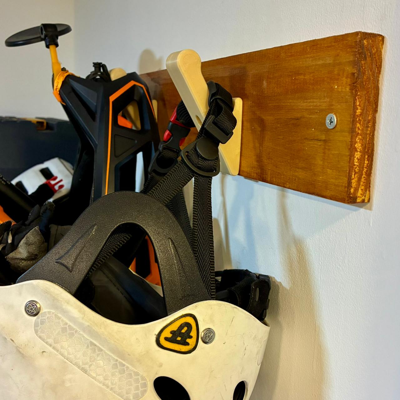 Miniatura 3 do modelo 3D yet another wall hook