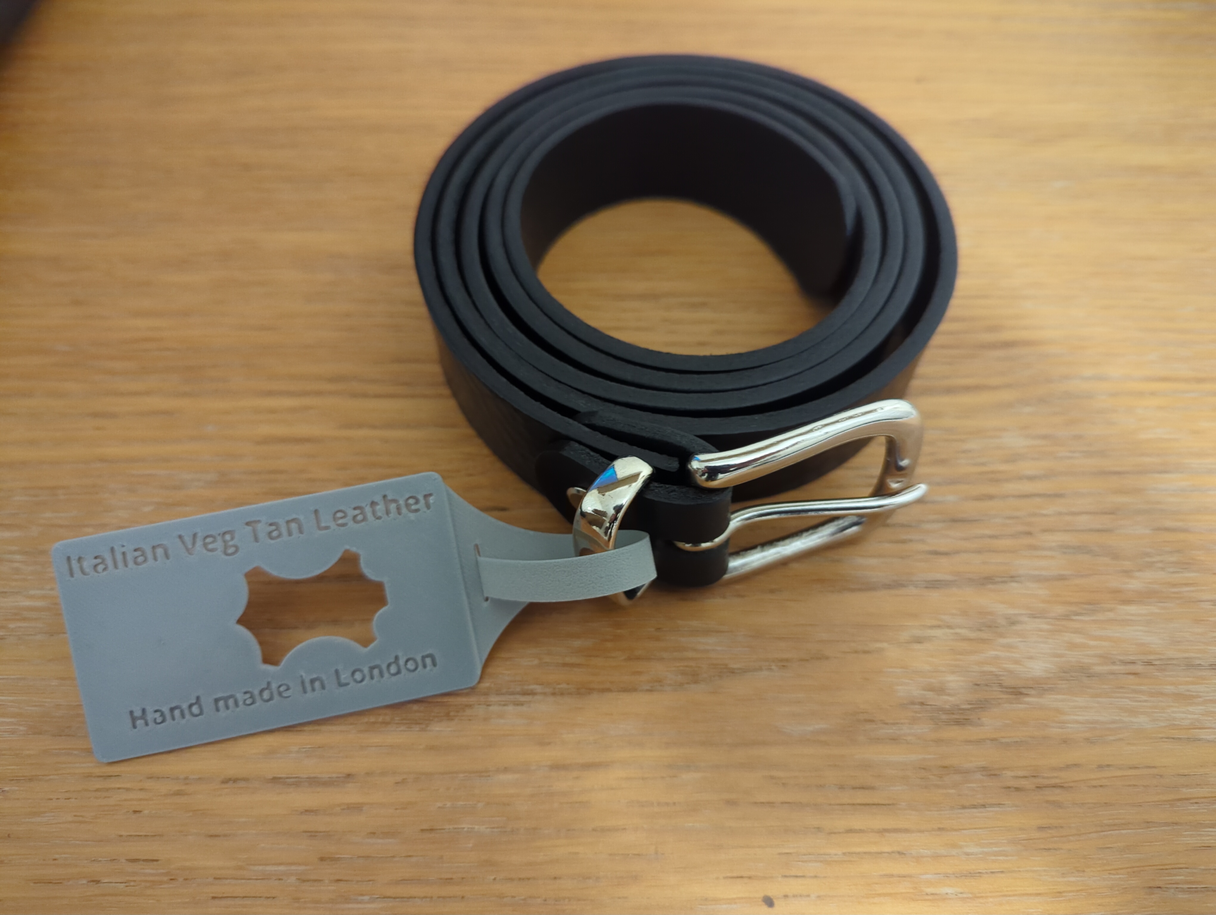 Custom Clothing Tag – Brand, Logo & Price Label
