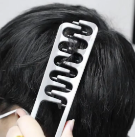 Comb for textured hair