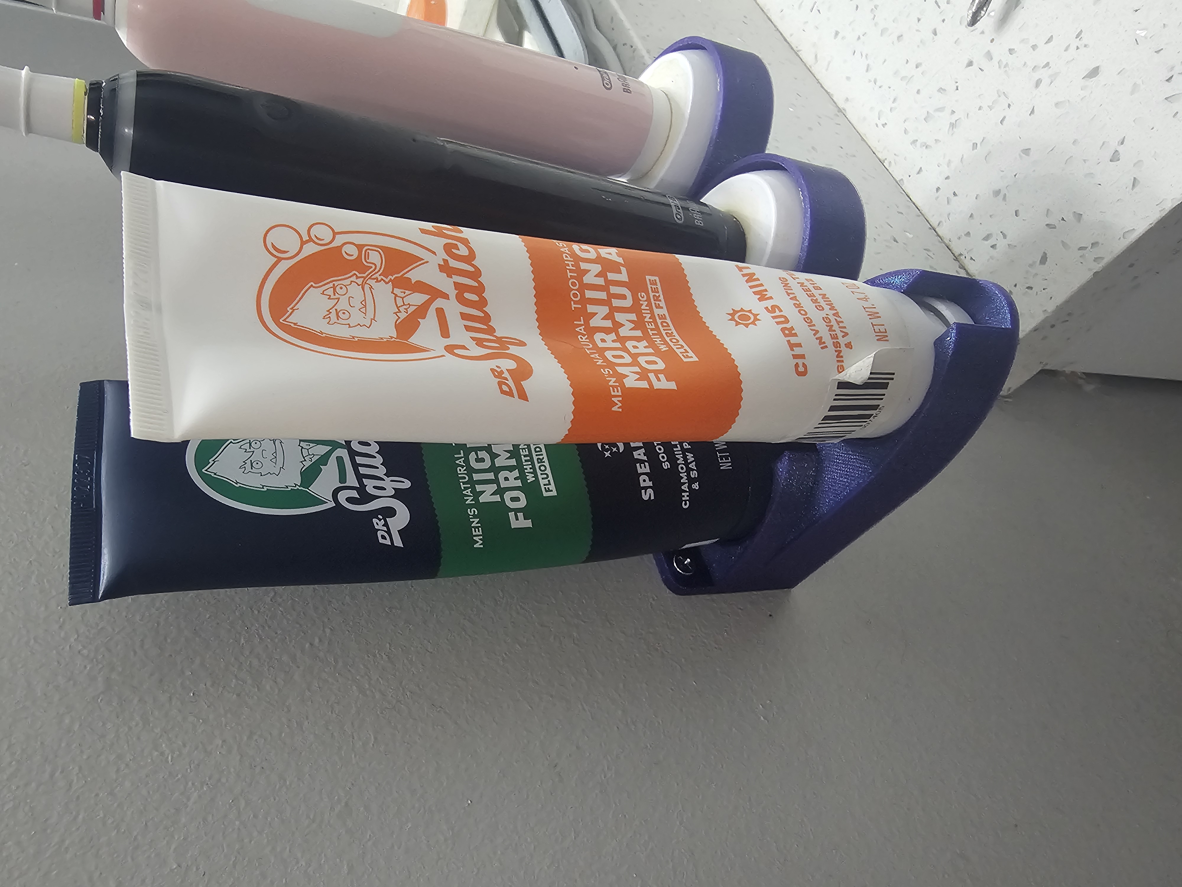 Dr Squatch Toothpaste mount