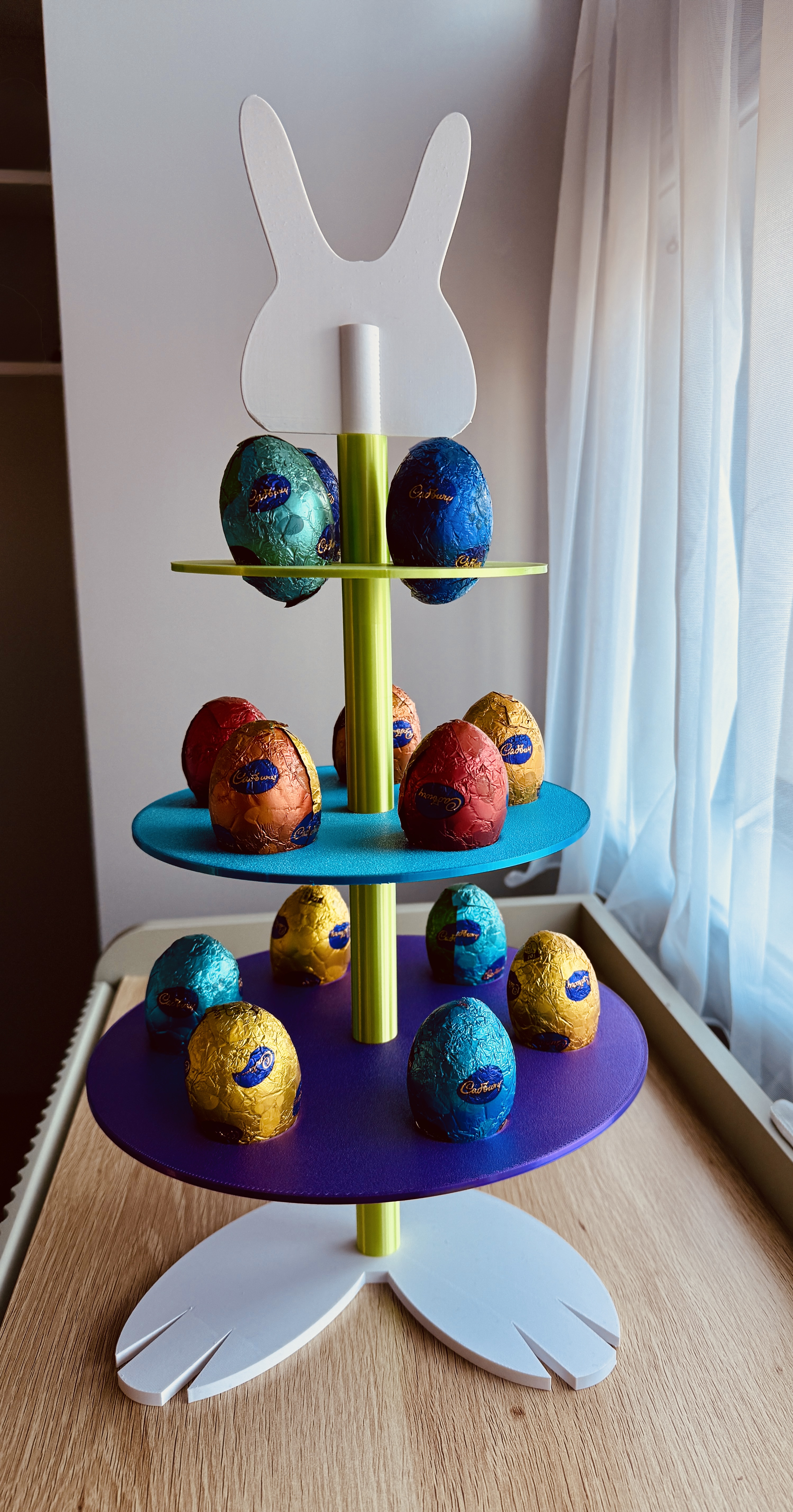 Easter egg holder