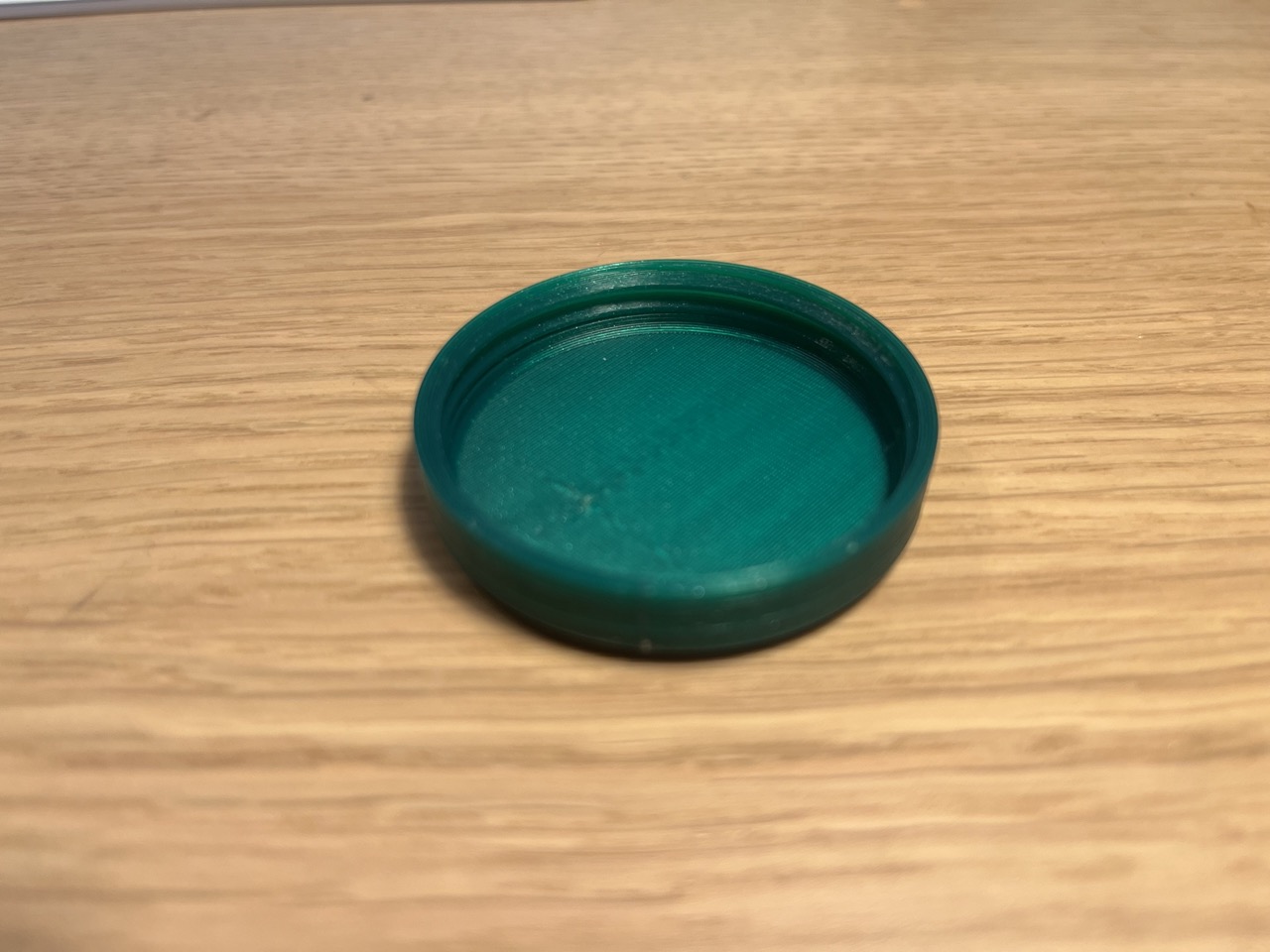 Lid with variable layers for mirabatek's pill box.